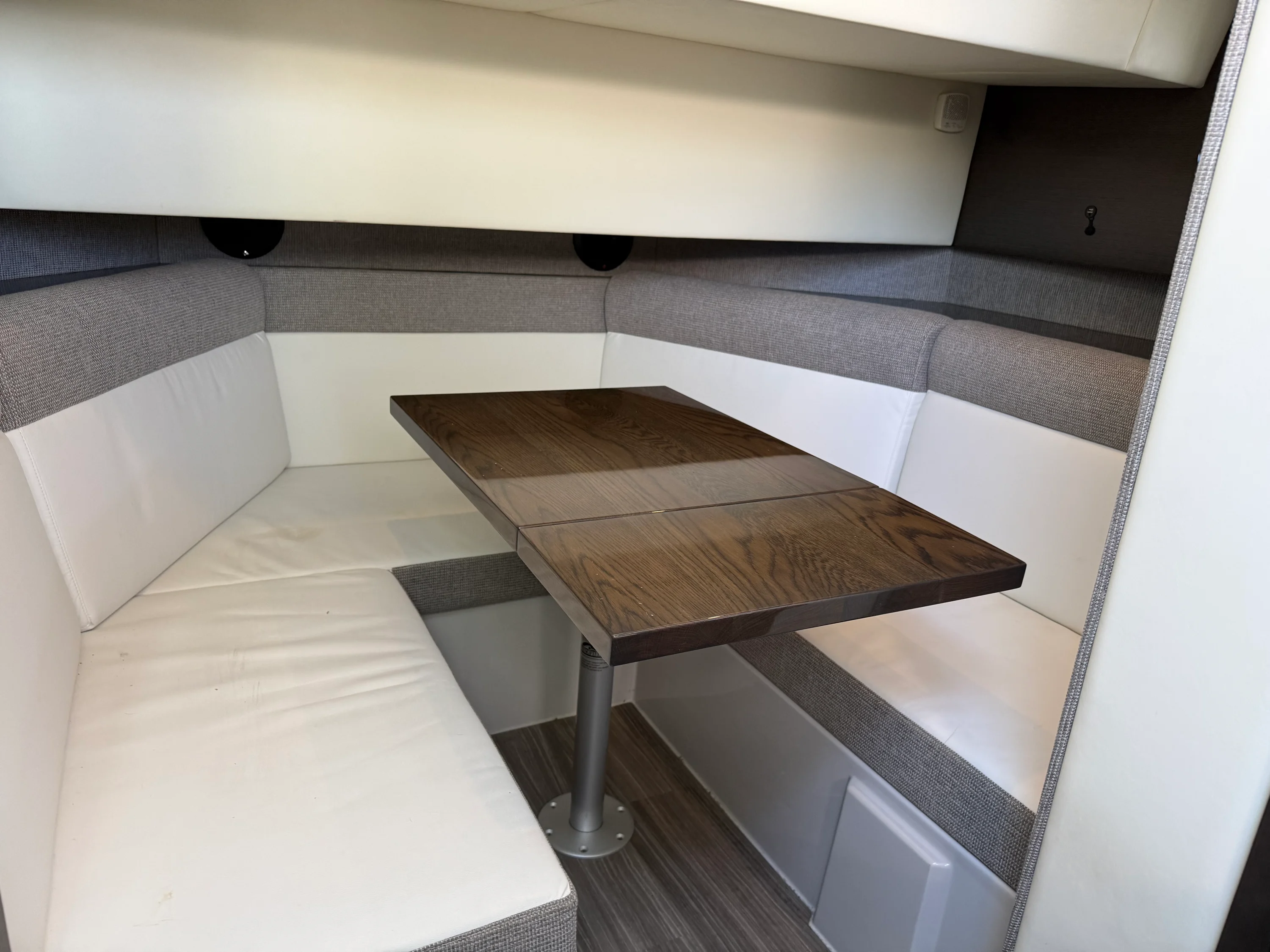 2021 Cruisers Yachts 38 GLS Image Thumbnail #43