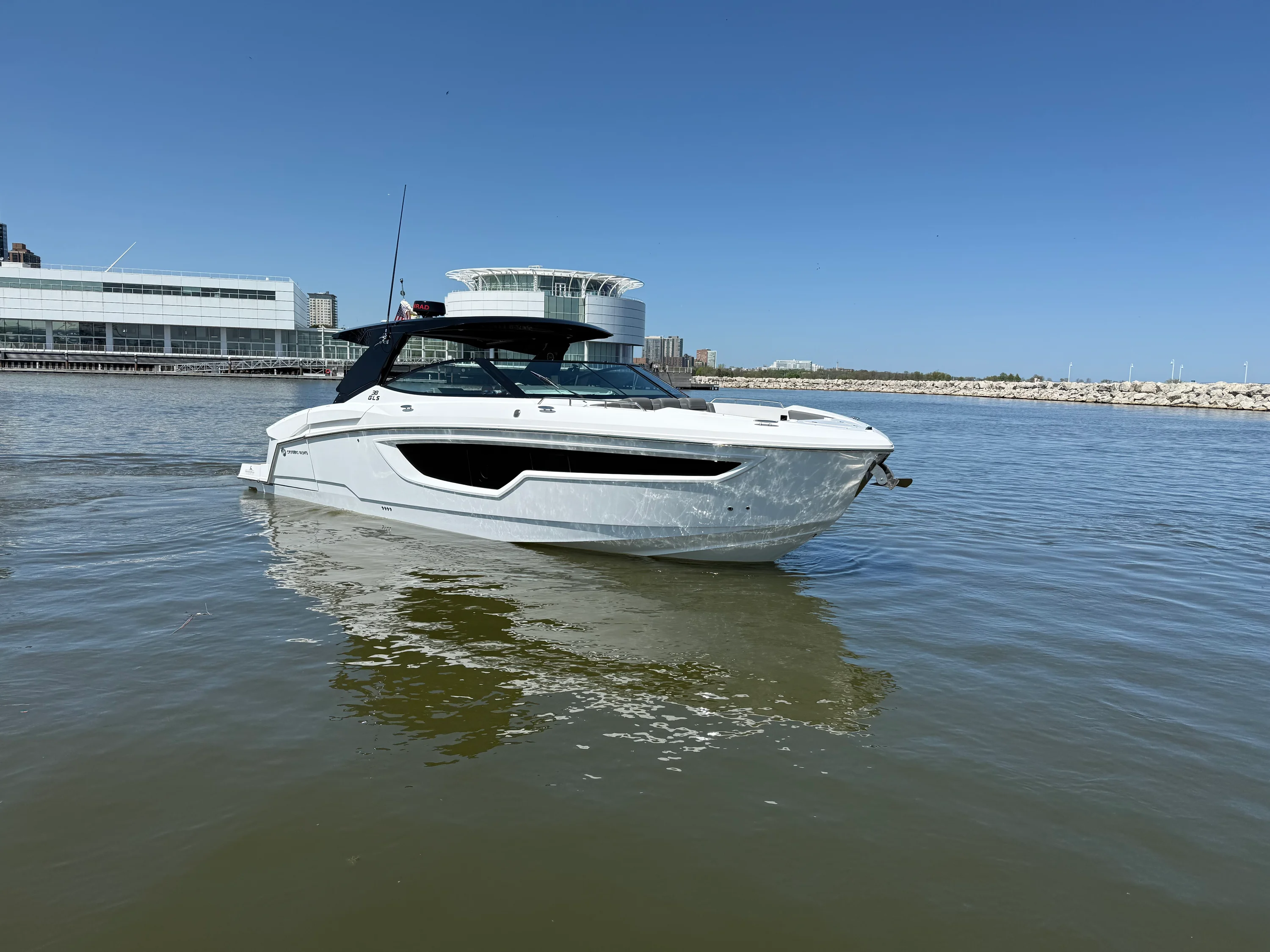 2021 Cruisers Yachts 38 GLS Image Thumbnail #84