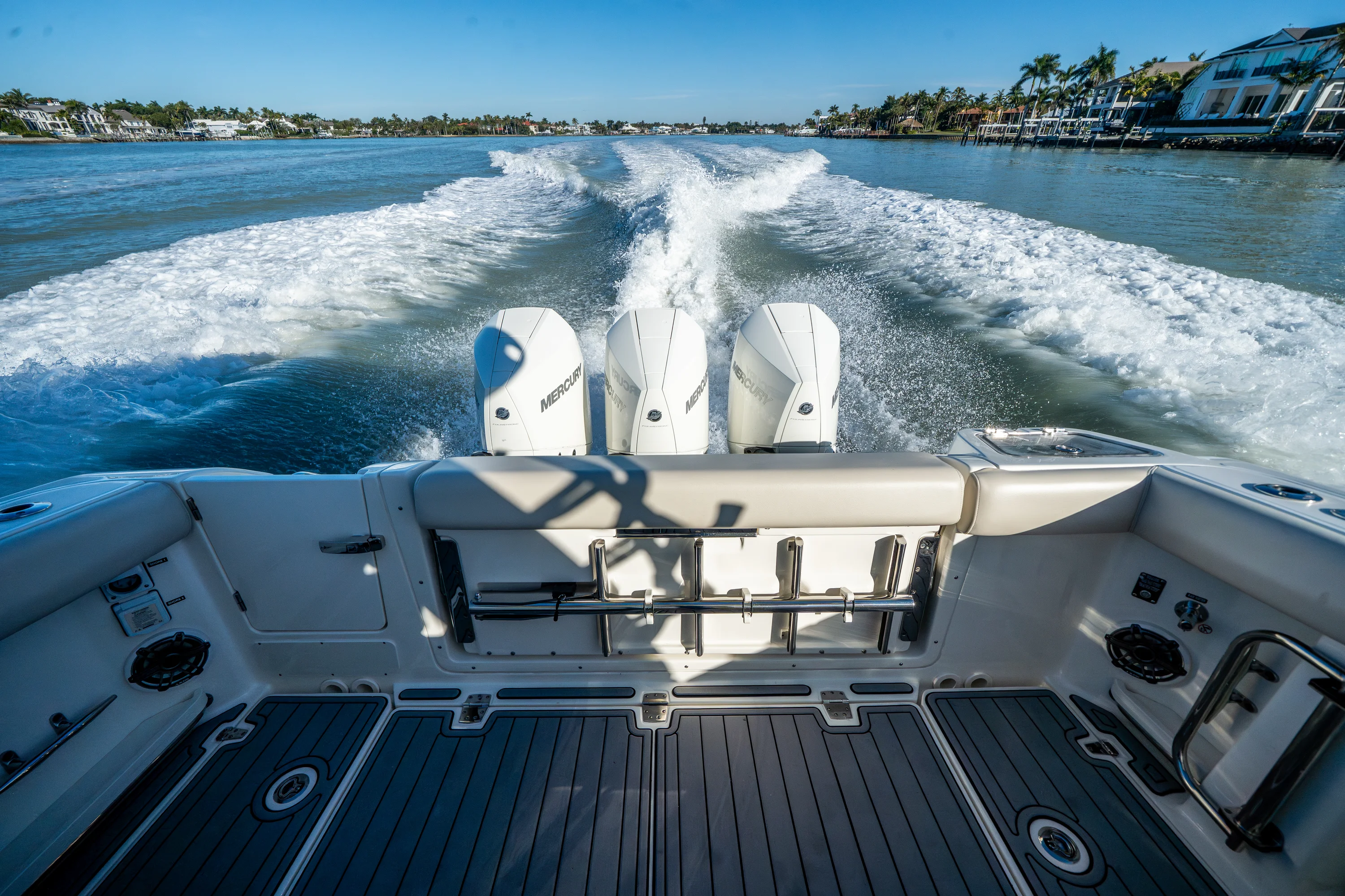 2021 Boston Whaler 350 REALM Image Thumbnail #39
