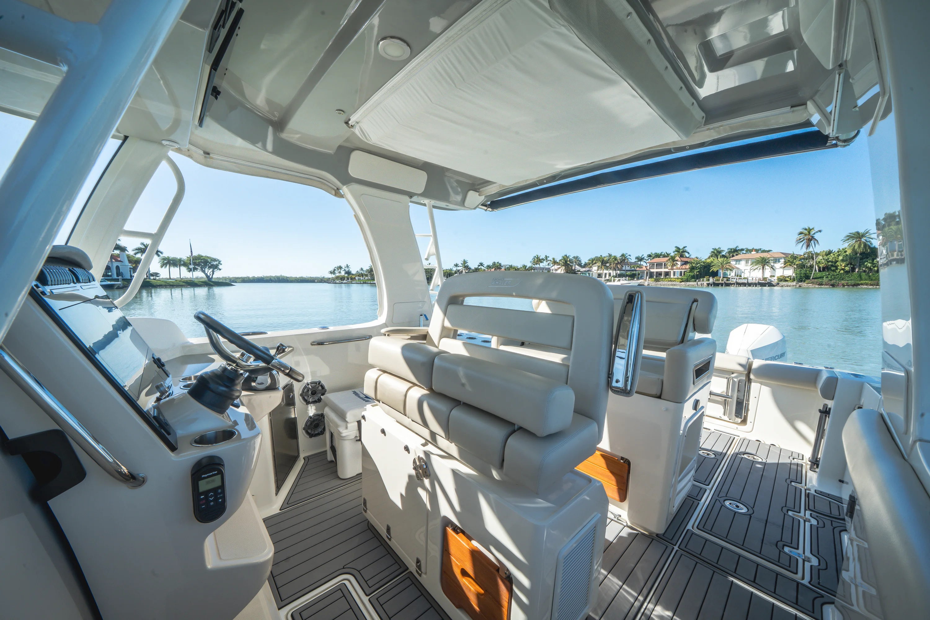 2021 Boston Whaler 350 REALM Image Thumbnail #24