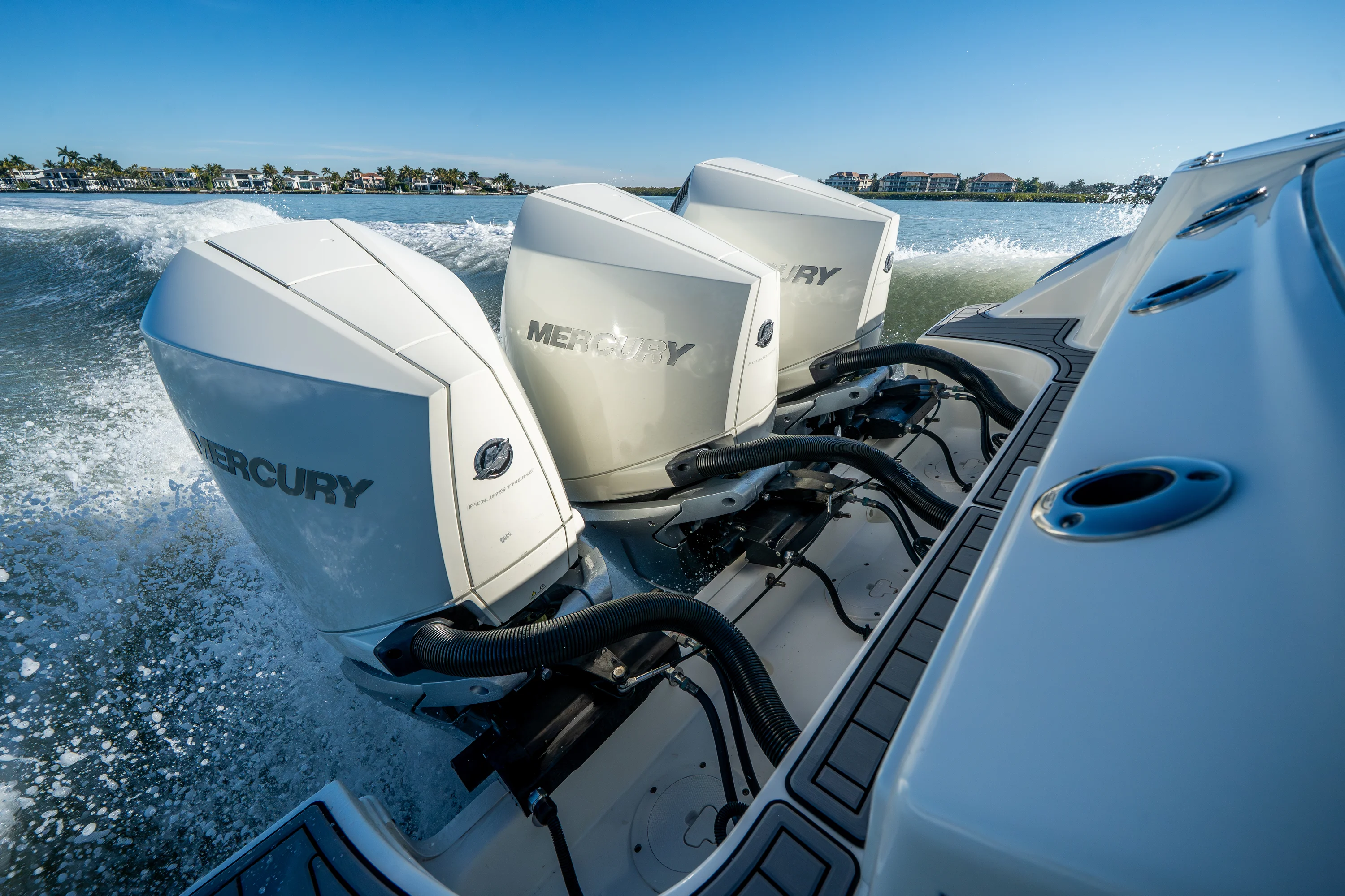 2021 Boston Whaler 350 REALM Image Thumbnail #40