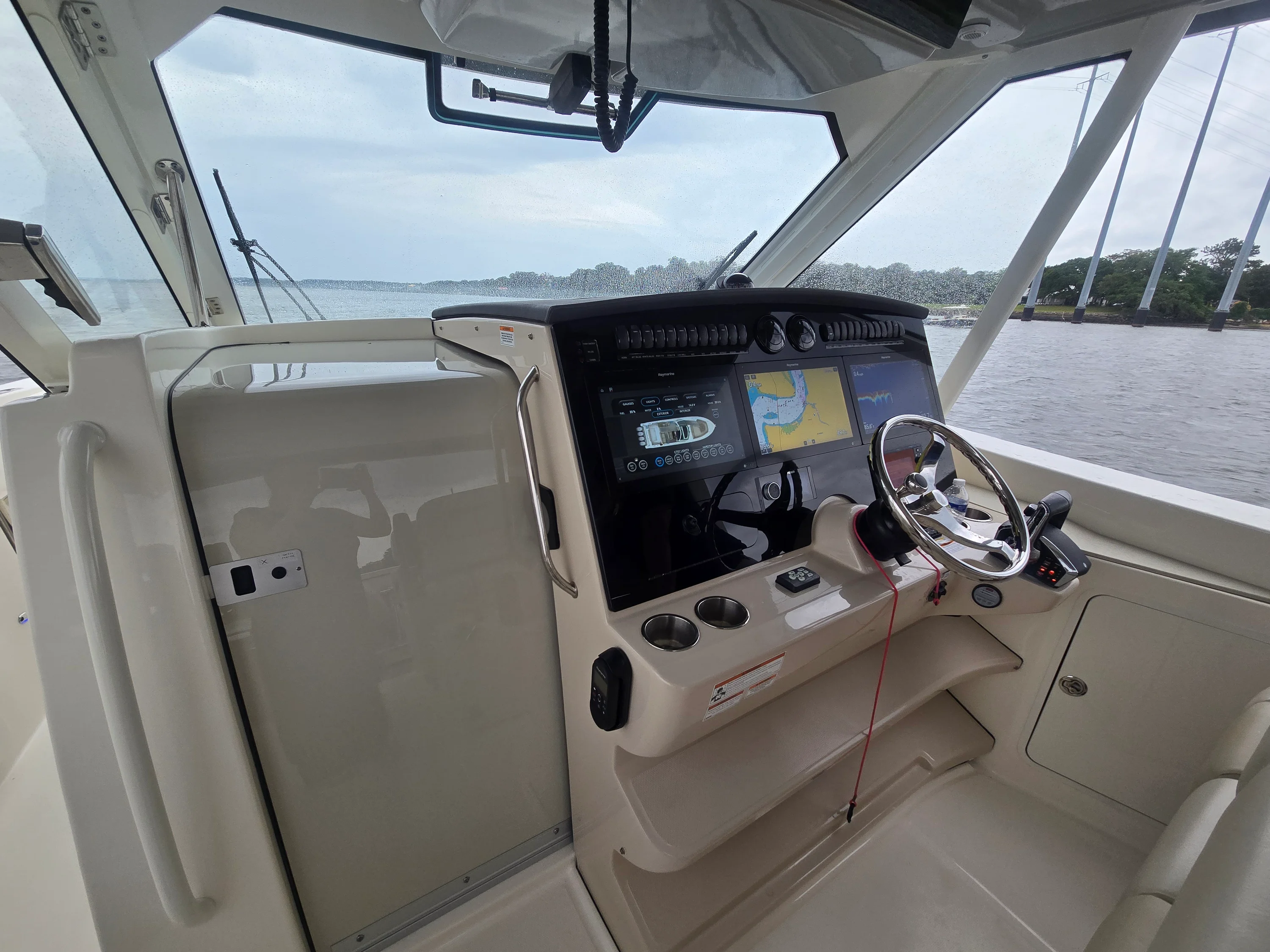 2022 Boston Whaler 380 Realm Image Thumbnail #45