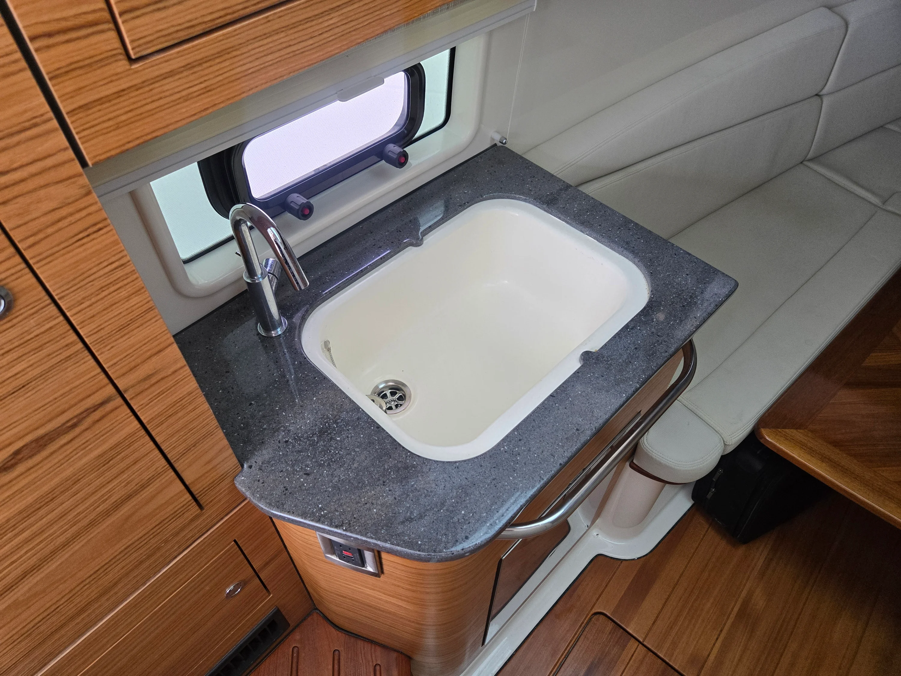 2022 Boston Whaler 380 Realm Image Thumbnail #39