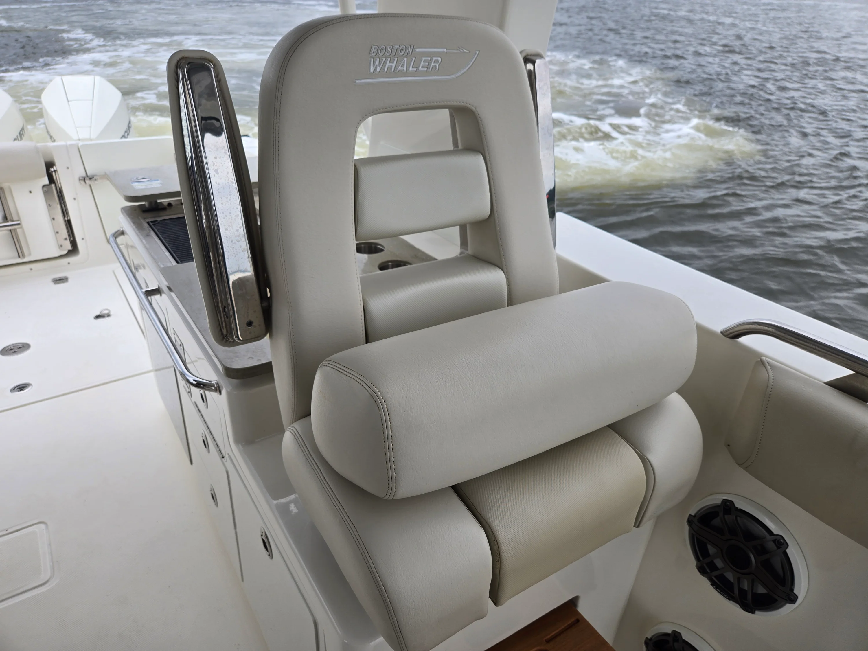 2022 Boston Whaler 380 Realm Image Thumbnail #33