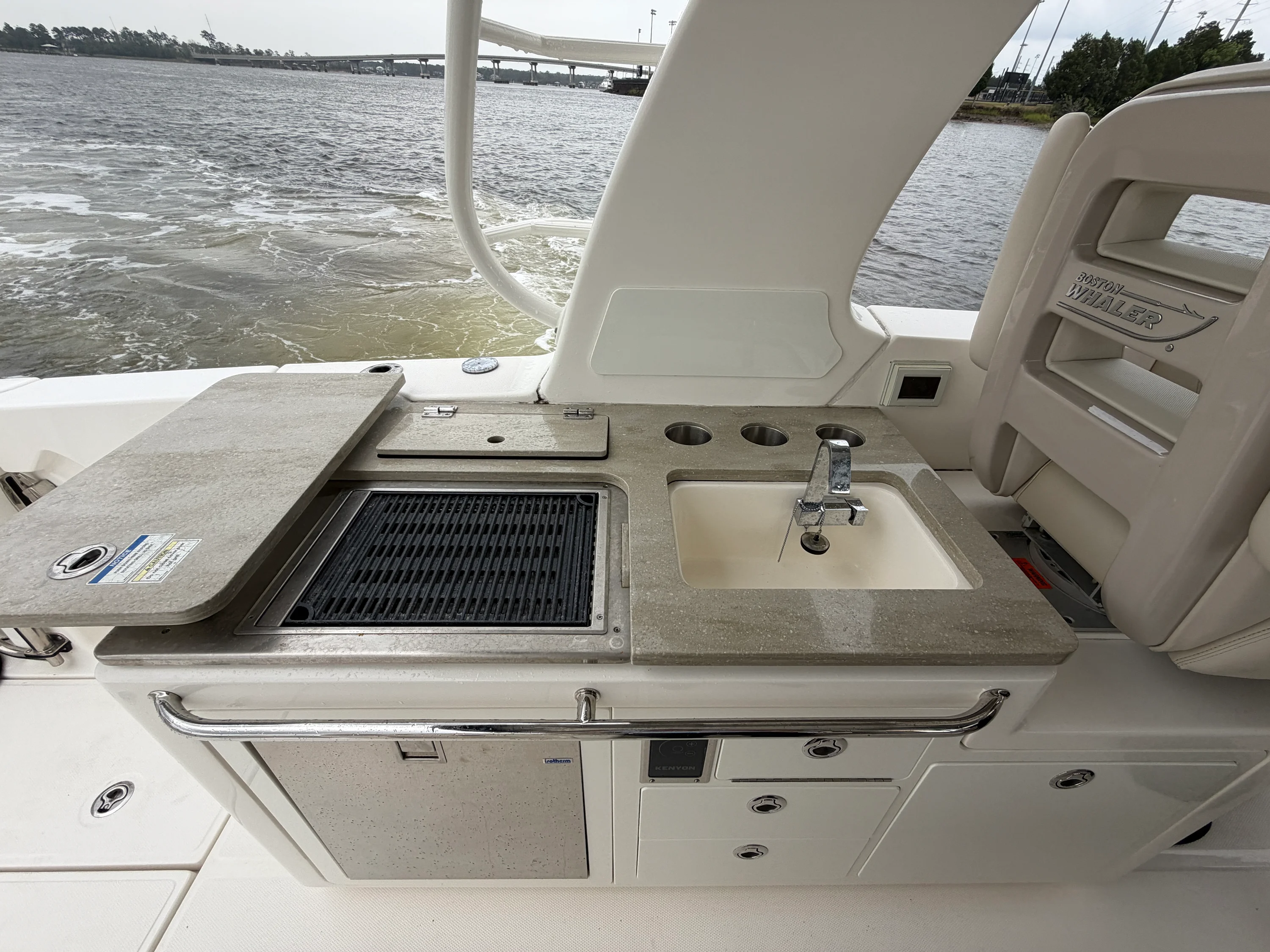 2022 Boston Whaler 380 Realm Image Thumbnail #21
