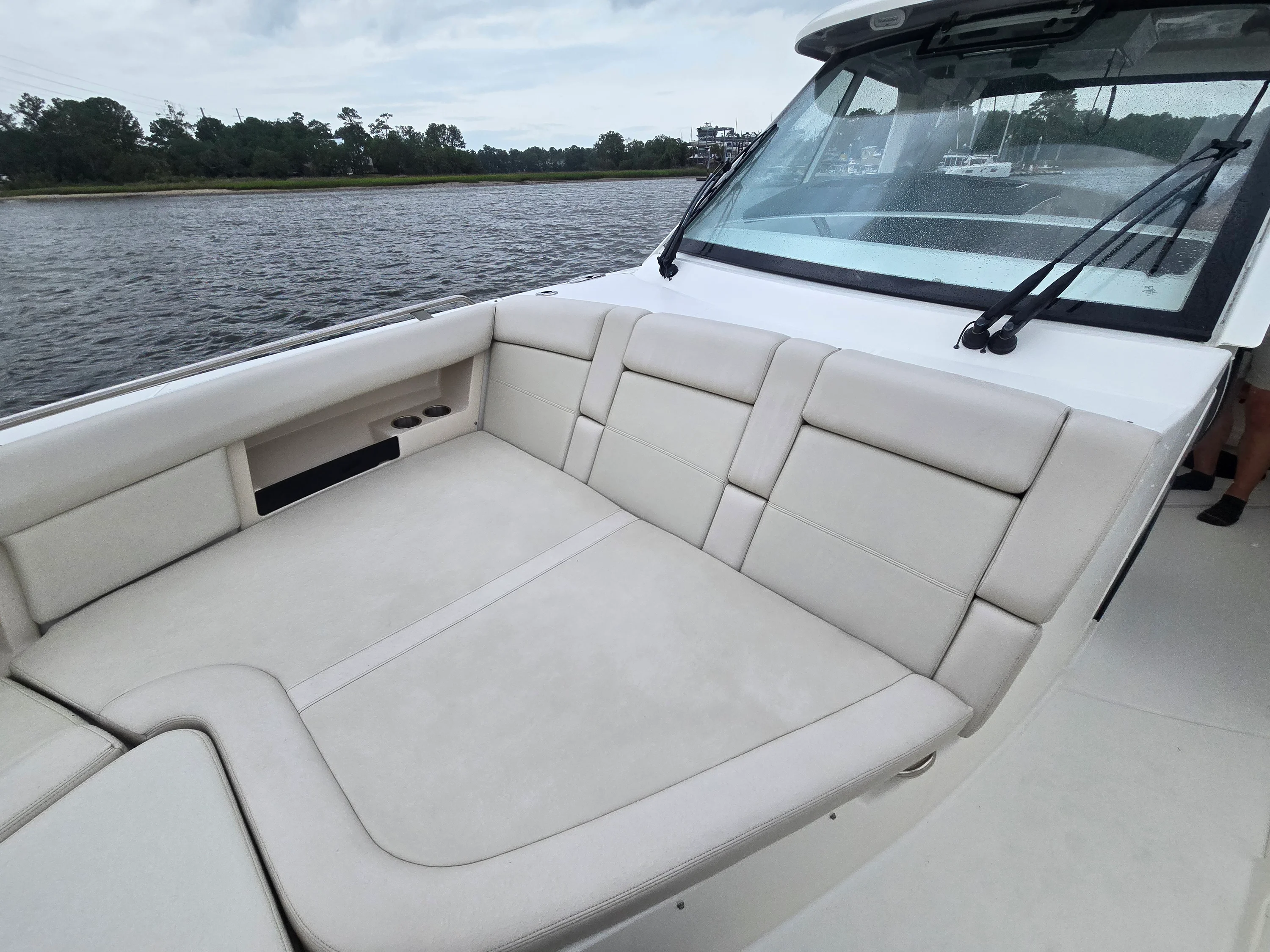 2022 Boston Whaler 380 Realm Image Thumbnail #48