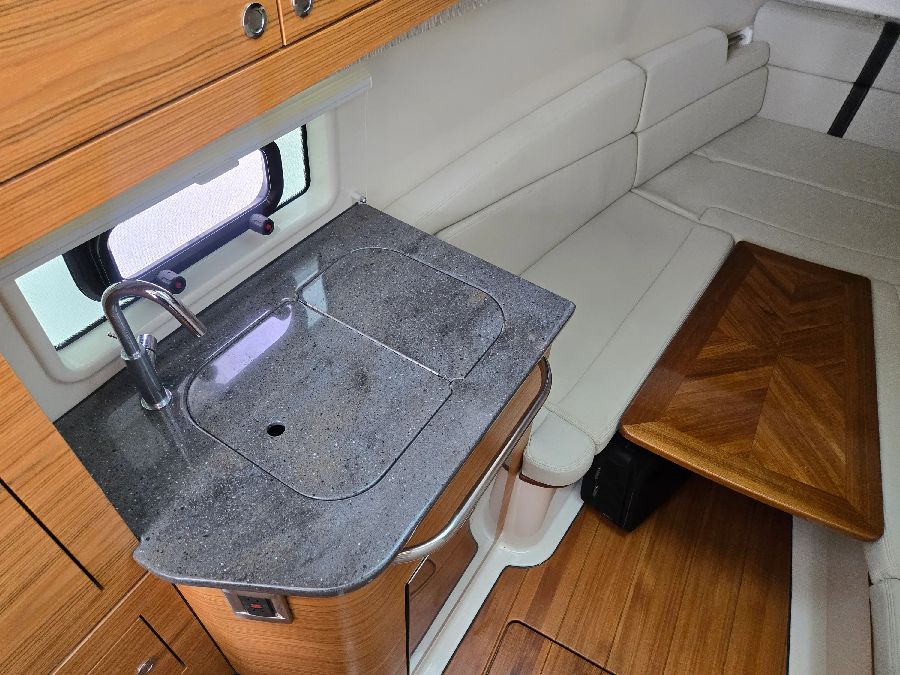 2022 Boston Whaler 380 Realm Image Thumbnail #38