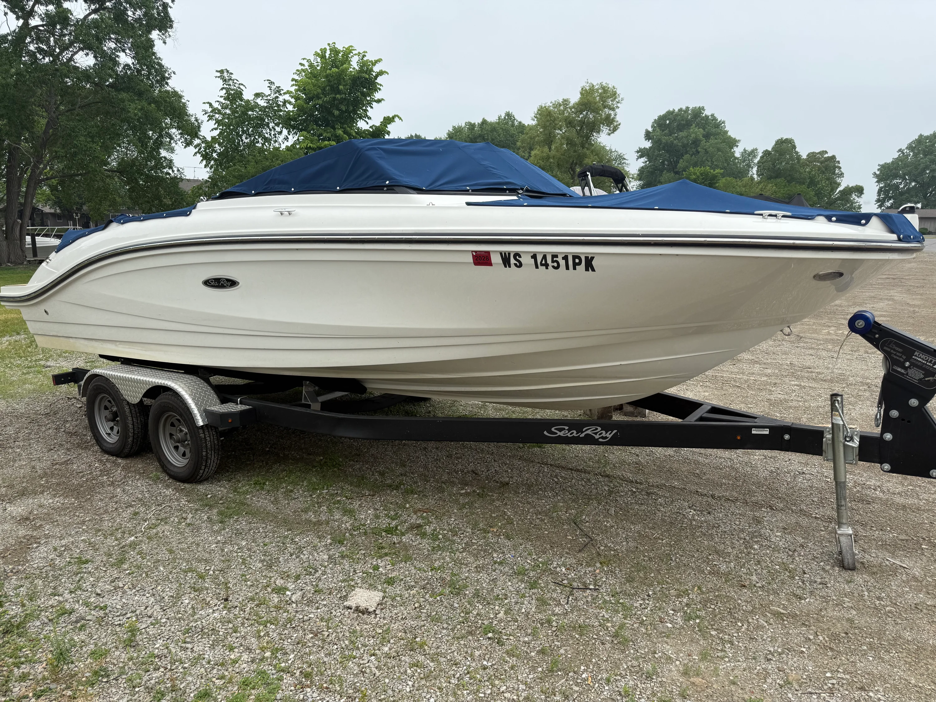 2022 Sea Ray 210 SPX Image Thumbnail #1