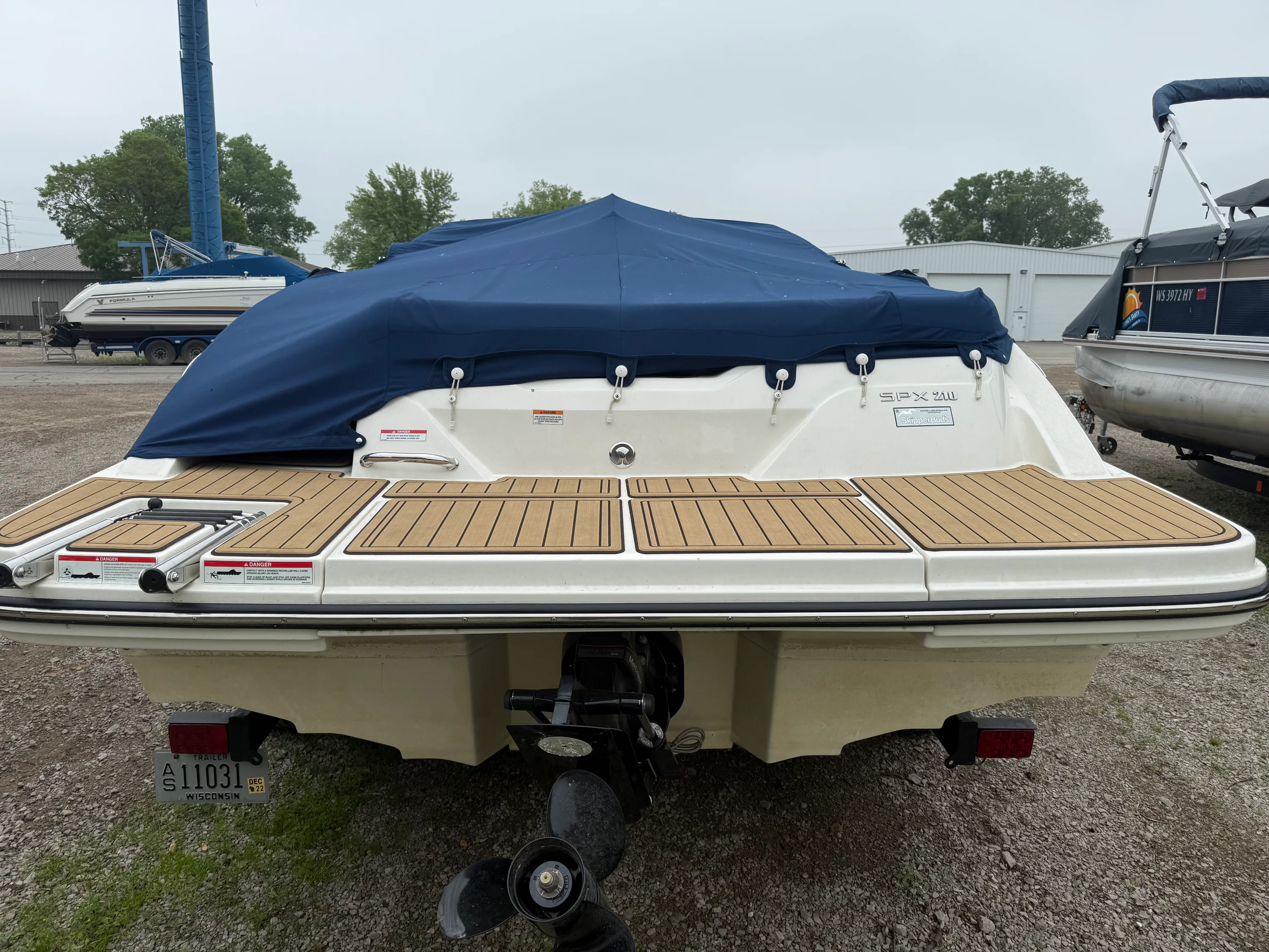 2022 Sea Ray 210 SPX Image Thumbnail #2