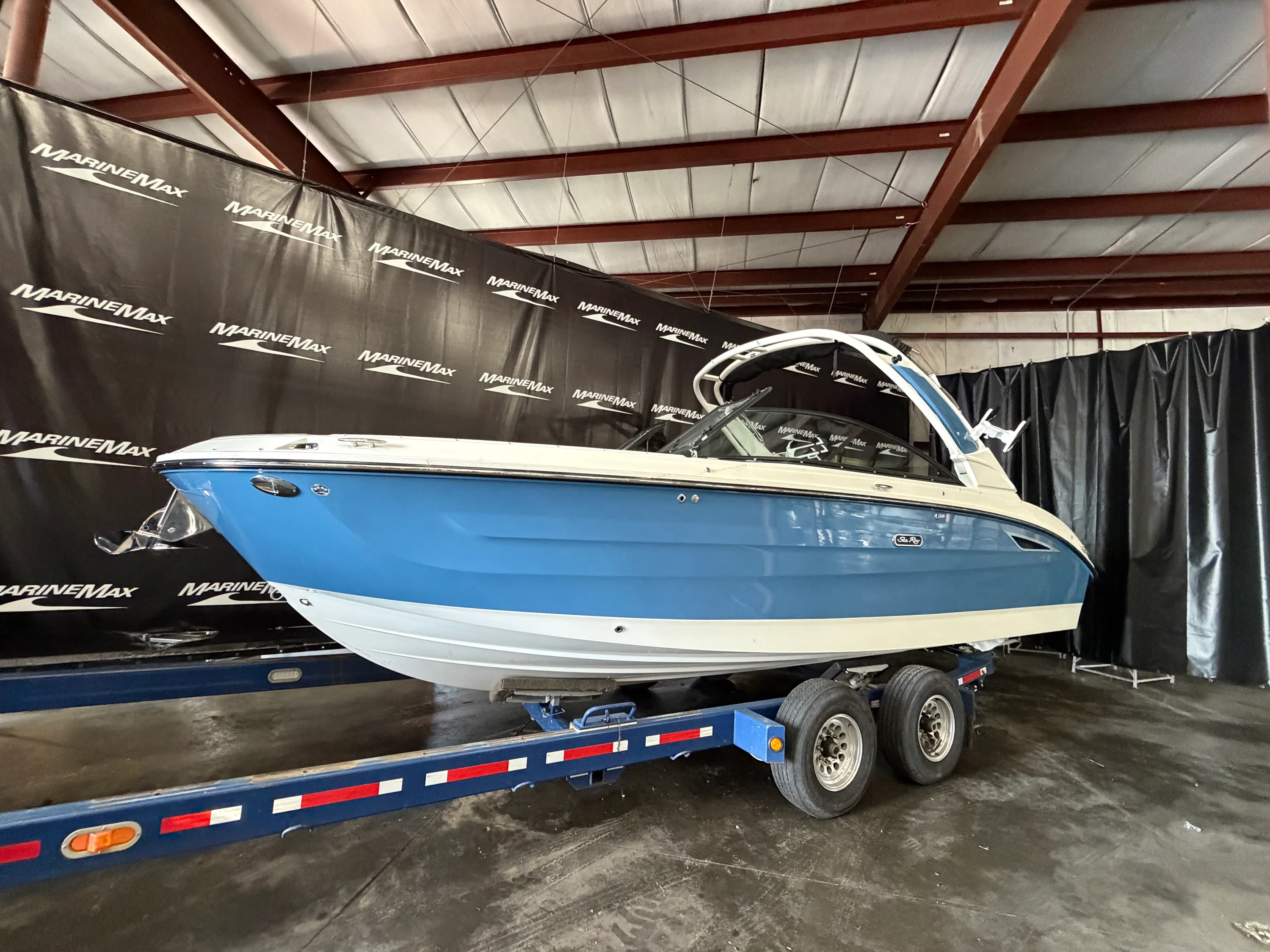 2026 Sea Ray SDX 270 Surf Image Thumbnail #4