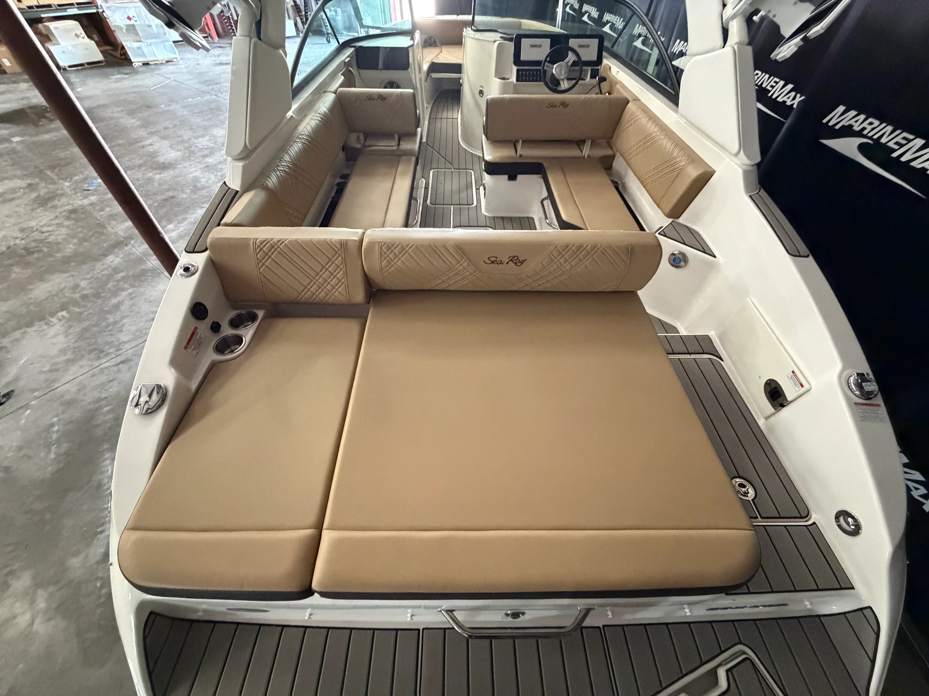 2026 Sea Ray SDX 270 Surf Image Thumbnail #10