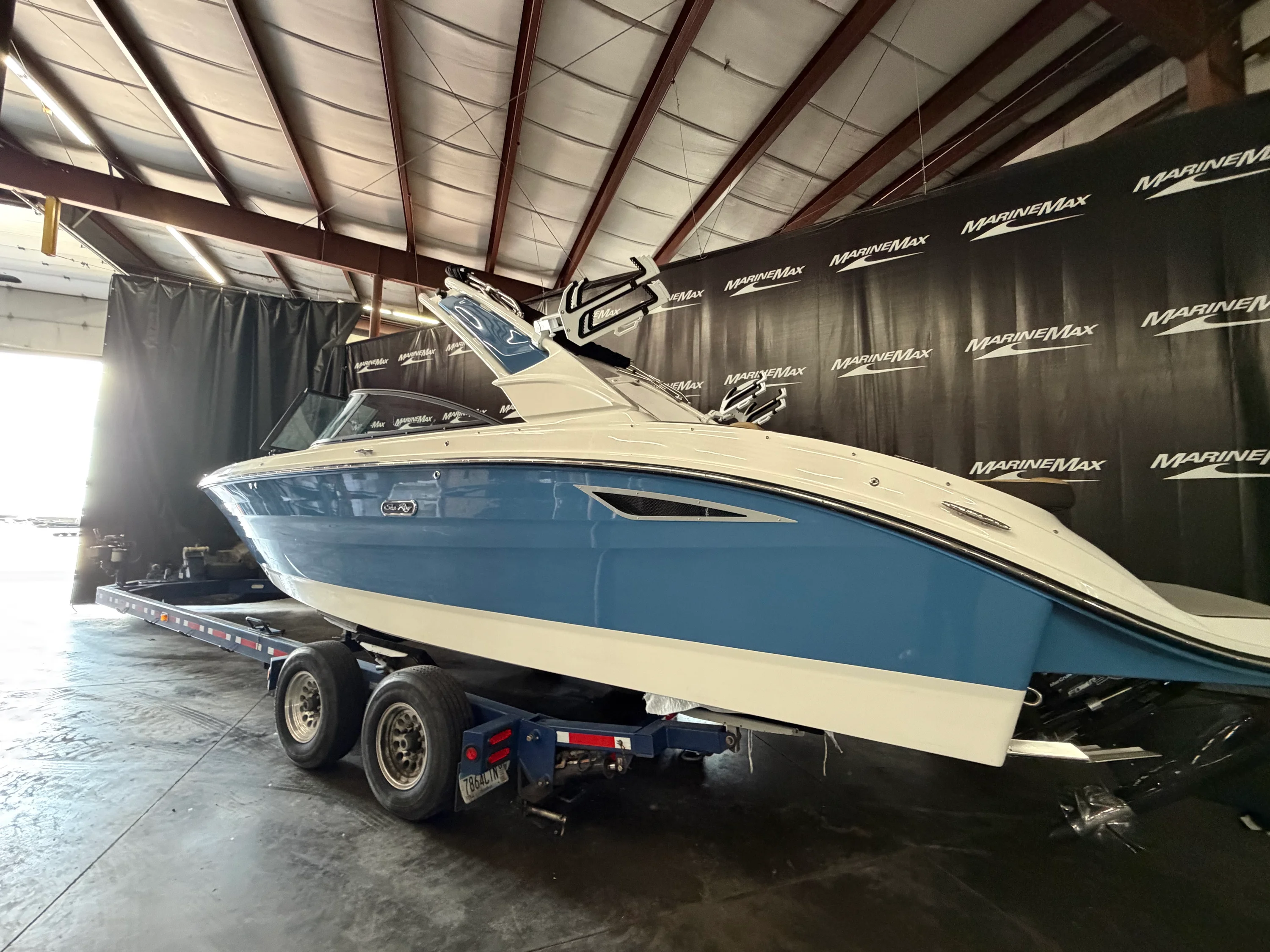 2026 Sea Ray SDX 270 Surf Image Thumbnail #5