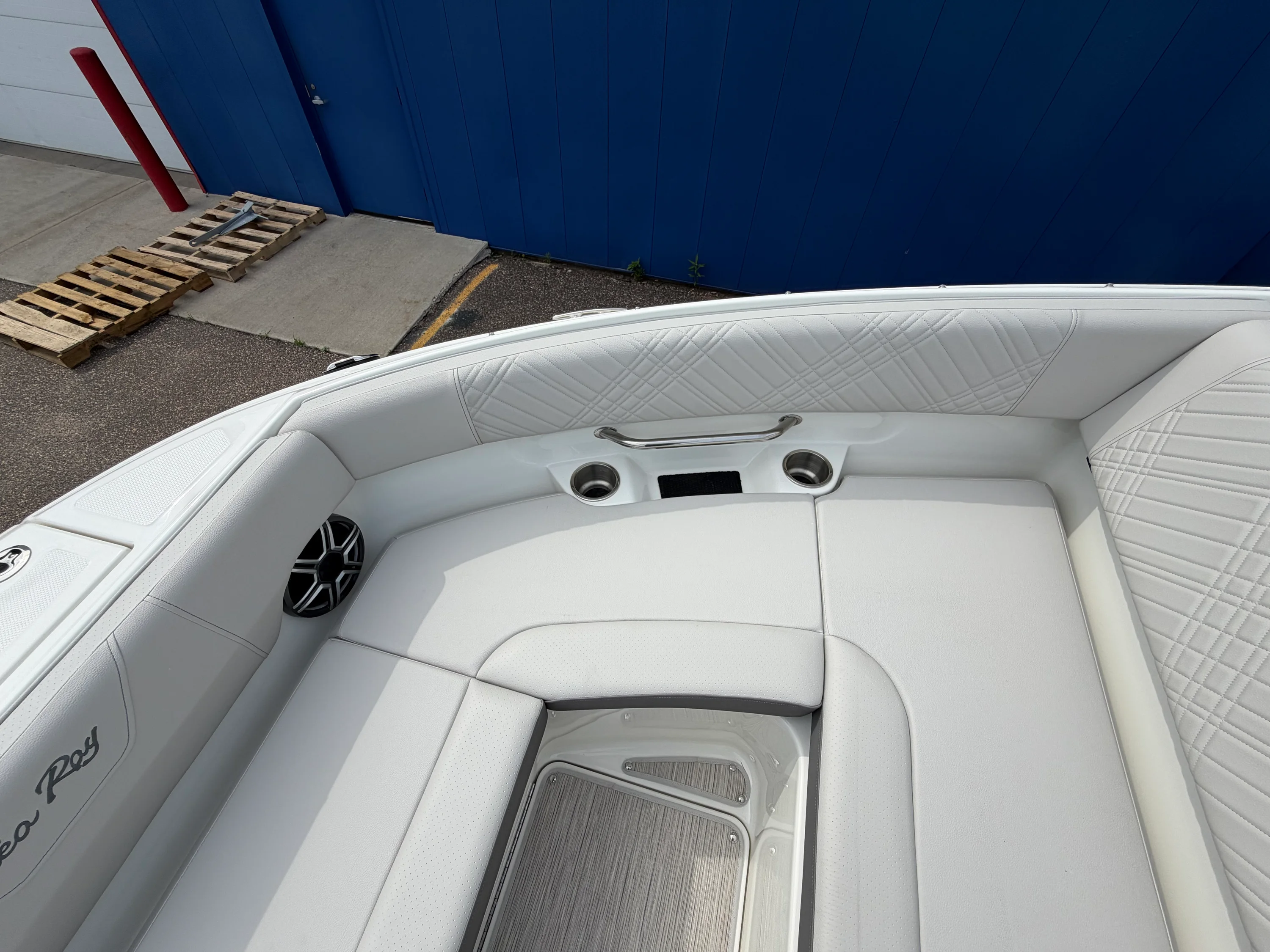 2026 Sea Ray SDX 250 Surf Image Thumbnail #46