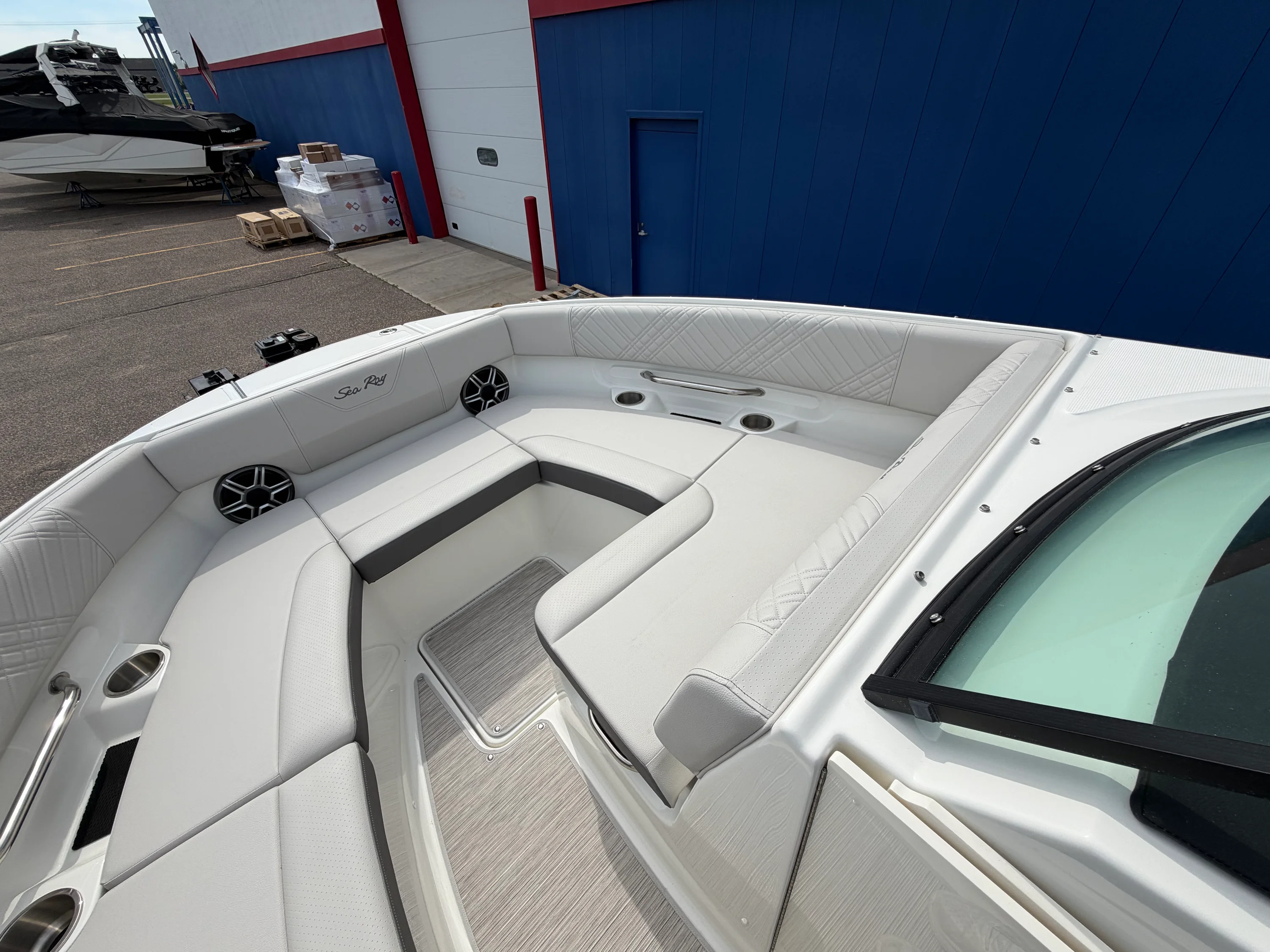 2026 Sea Ray SDX 250 Surf Image Thumbnail #48