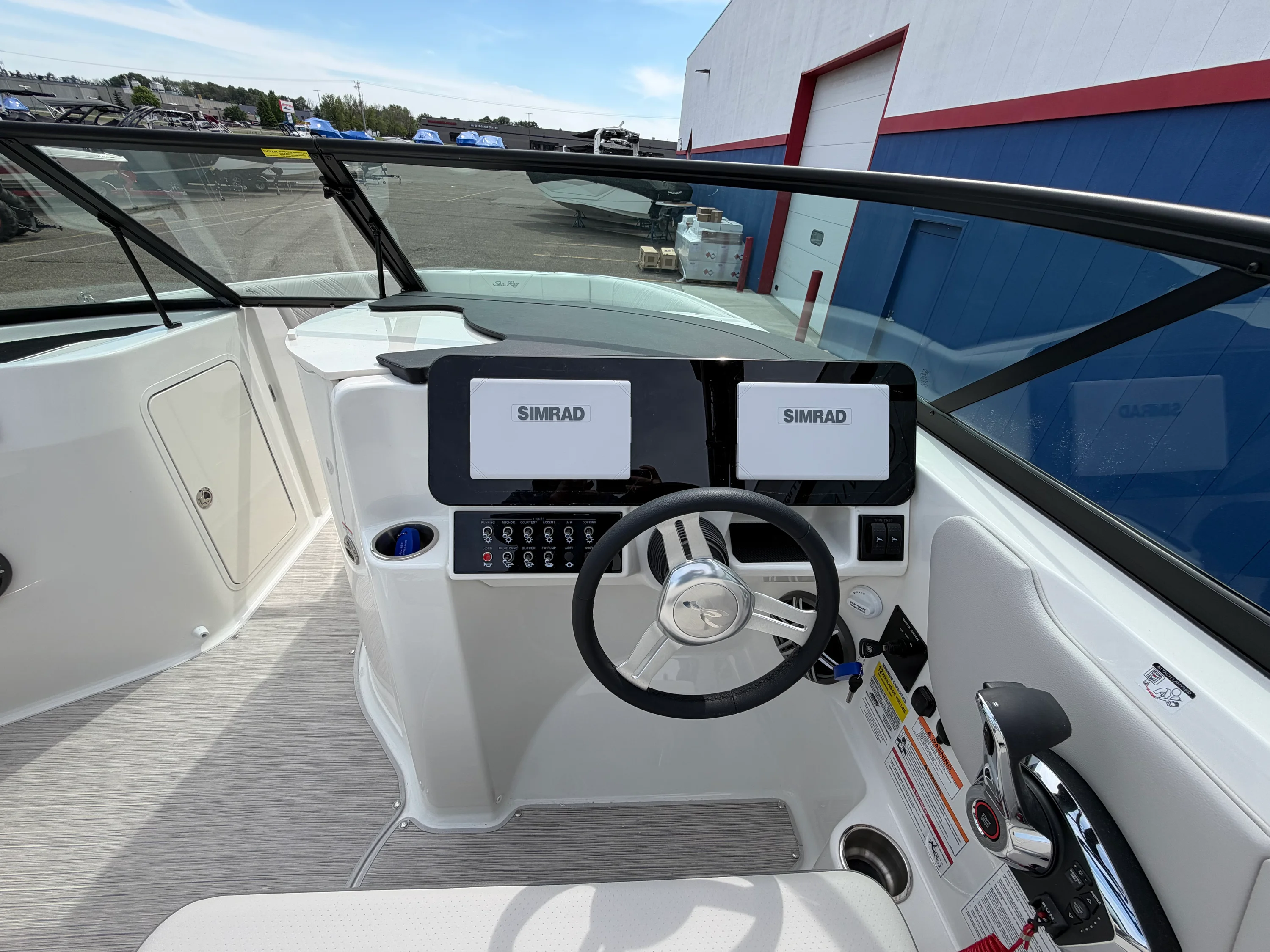 2026 Sea Ray SDX 250 Surf Image Thumbnail #34