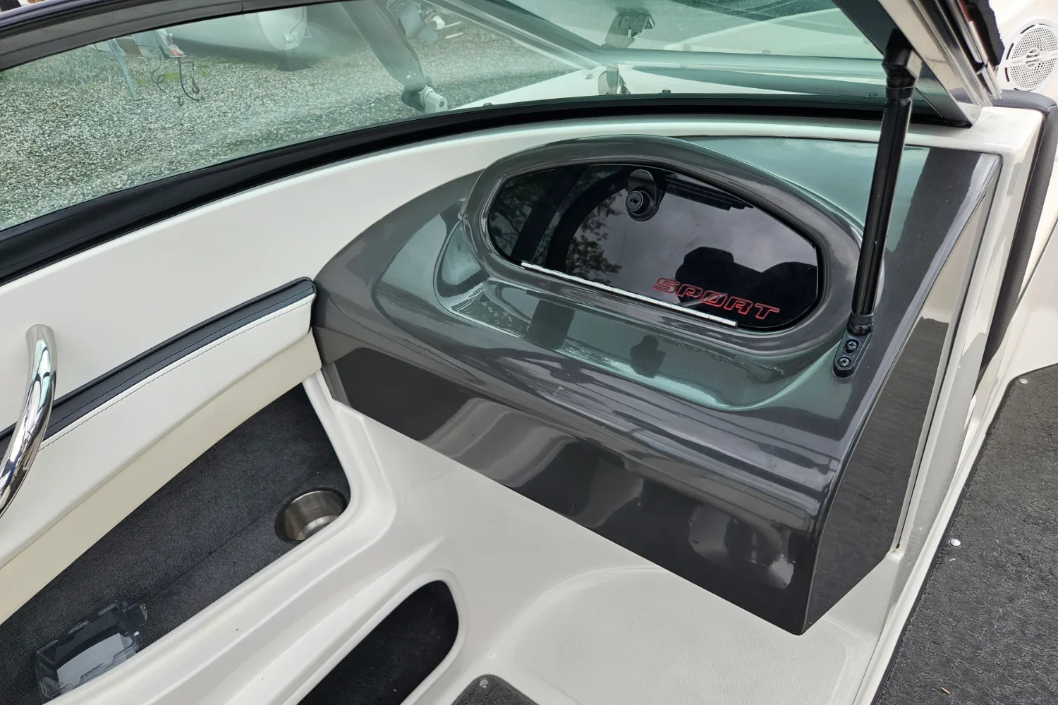 2013 Sea Ray 190 SPORT Image Thumbnail #16