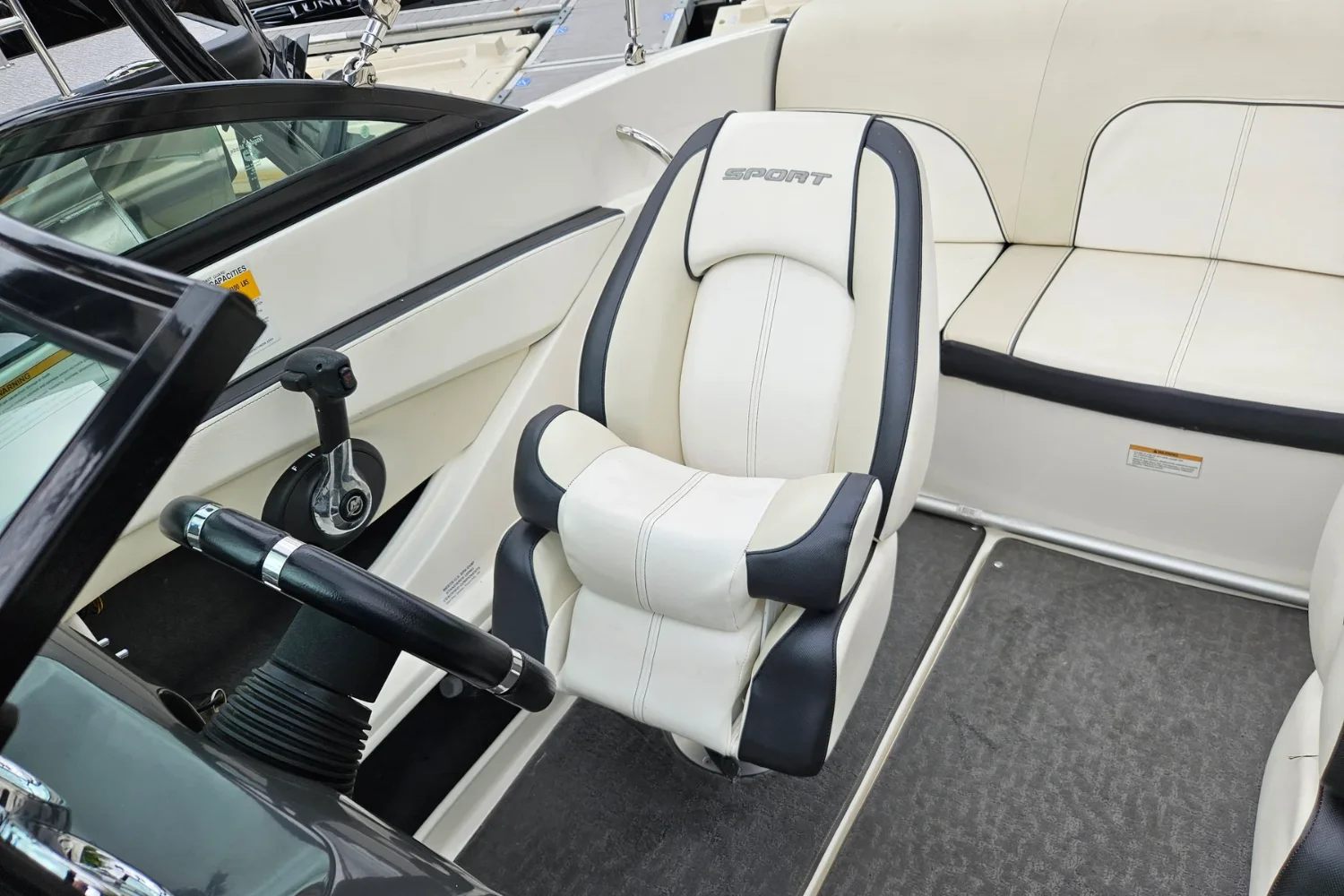 2013 Sea Ray 190 SPORT Image Thumbnail #12