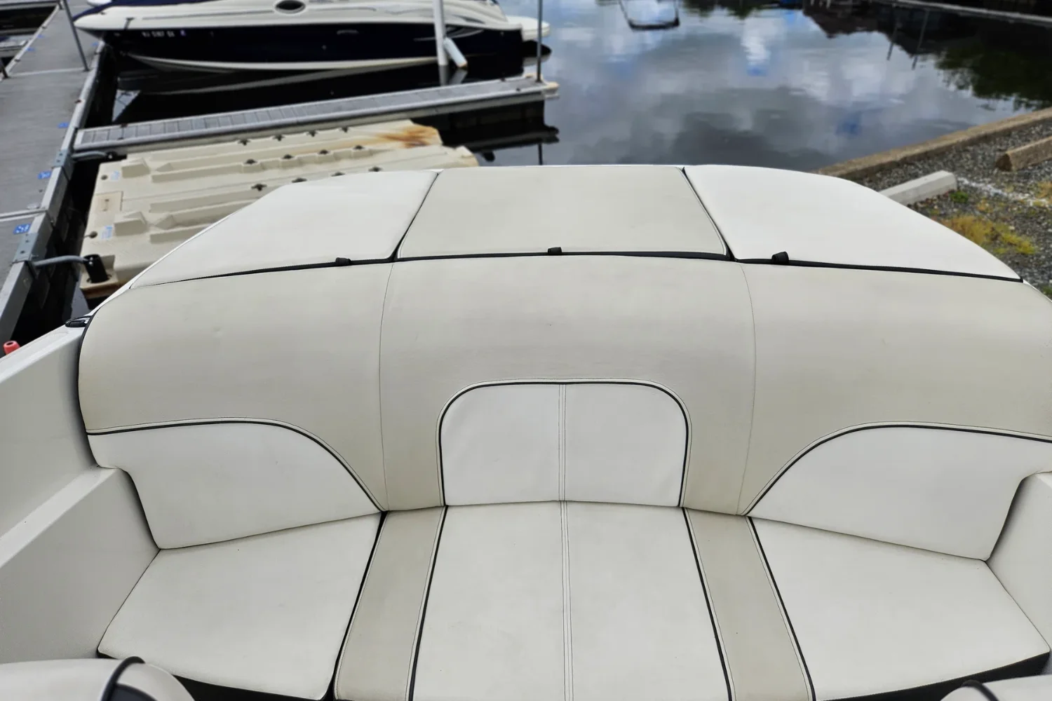 2013 Sea Ray 190 SPORT Image Thumbnail #10