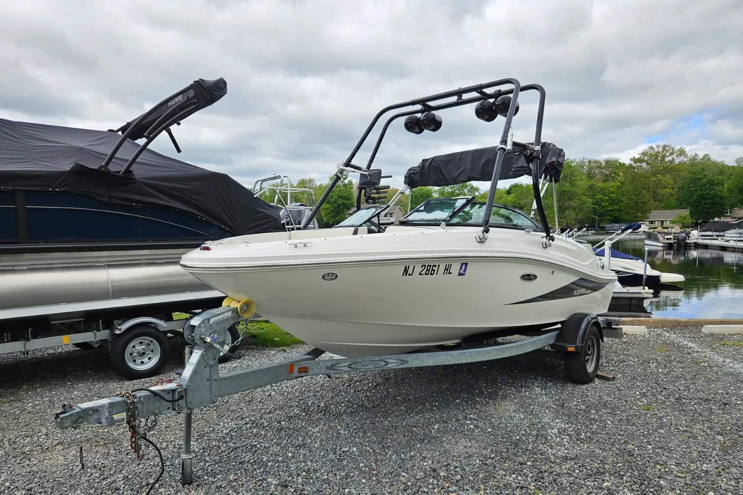 2013 Sea Ray 190 SPORT Image Thumbnail #1