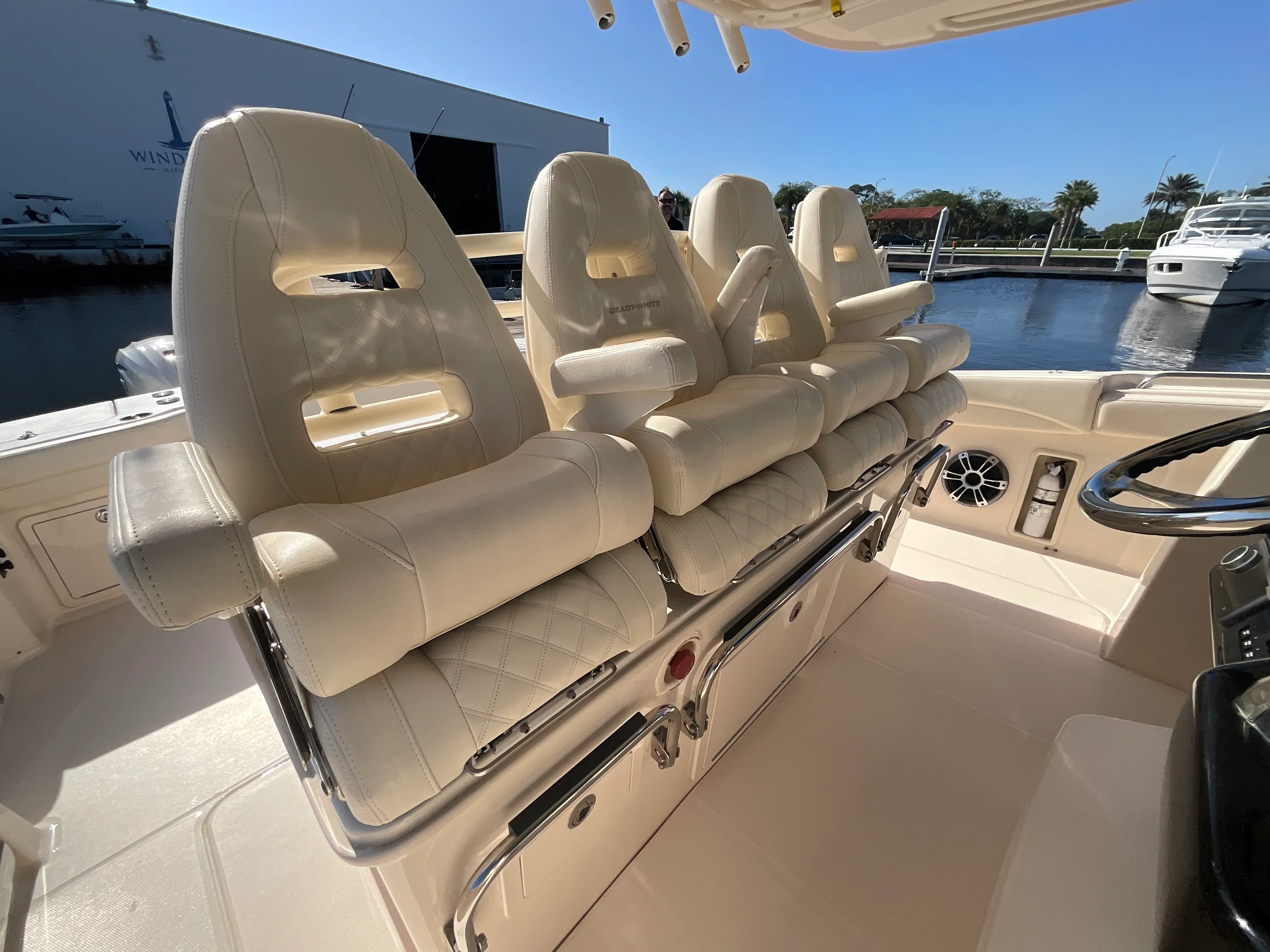 2024 Grady-White 386 CANYON Image Thumbnail #19