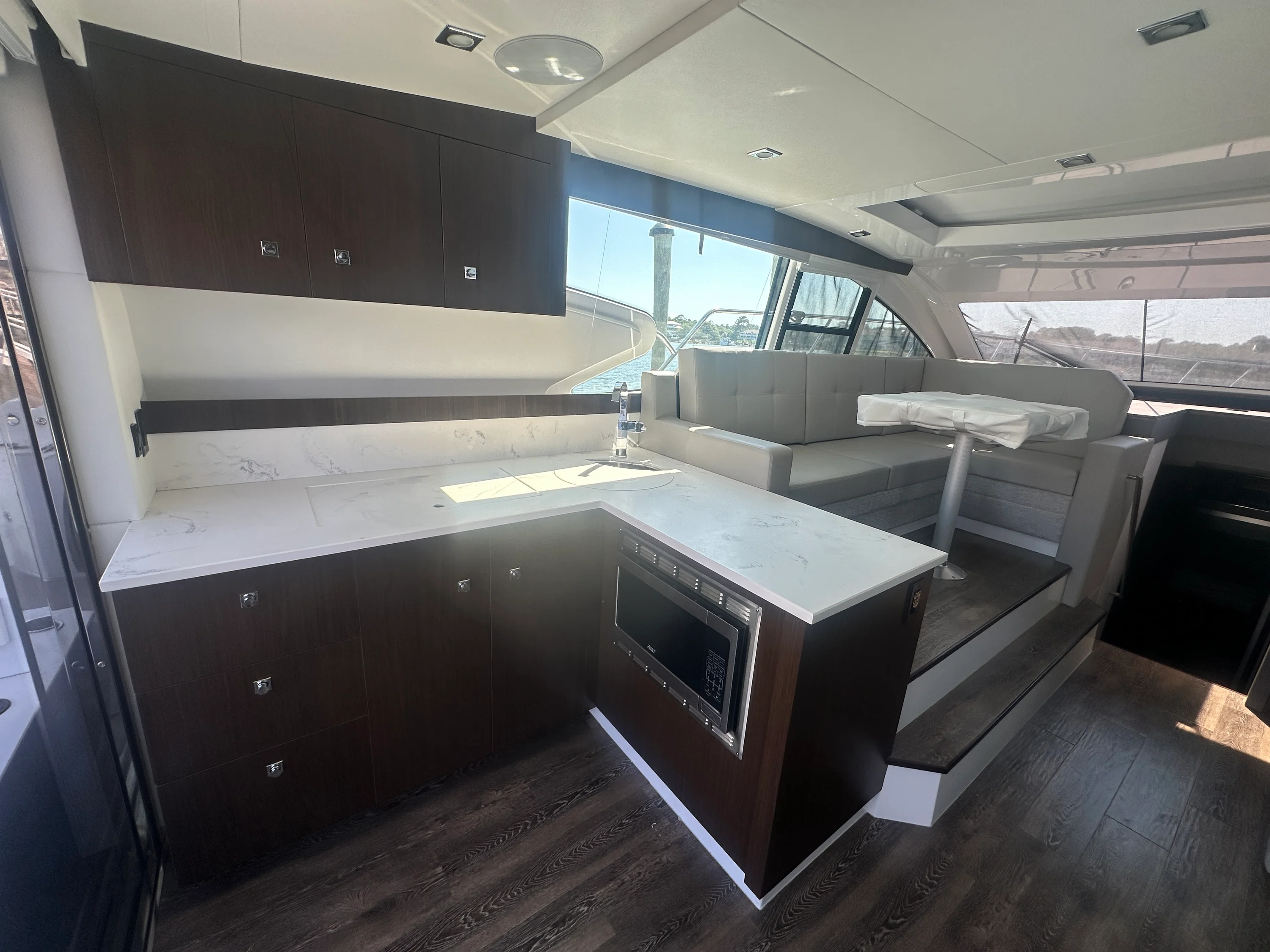 2023 Cruisers Yachts 46 CANTIUS Image Thumbnail #6