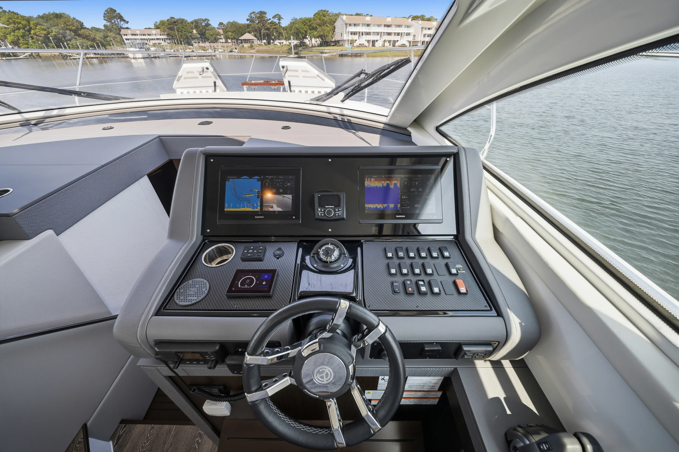2023 Cruisers Yachts 46 CANTIUS Image Thumbnail #16