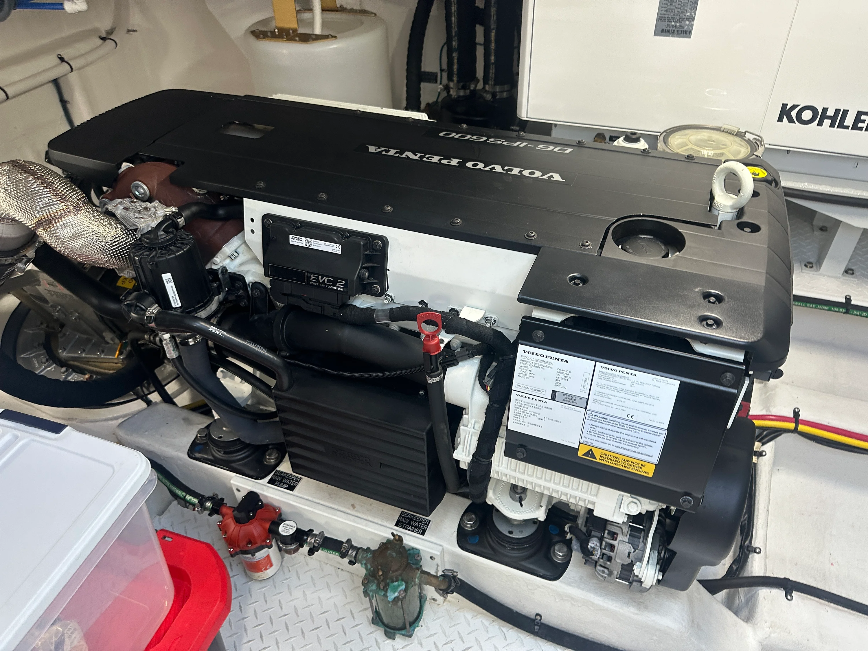 2023 Cruisers Yachts 46 CANTIUS Image Thumbnail #21