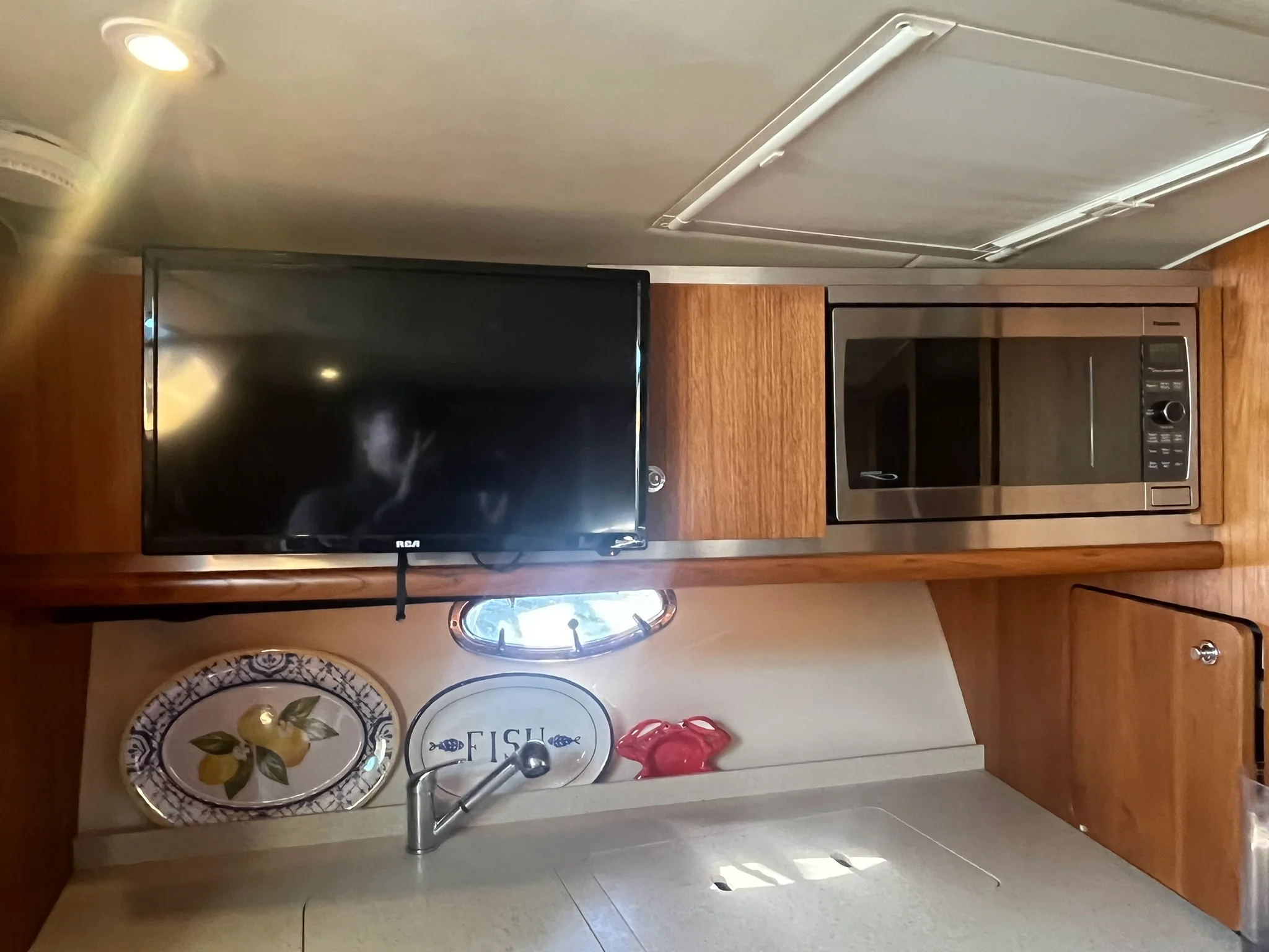2006 Tiara Yachts 3600 OPEN Image Thumbnail #39