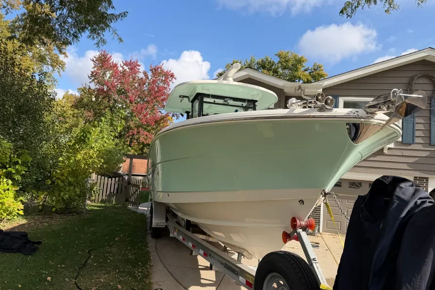 2017 Robalo R302 Image Thumbnail #13