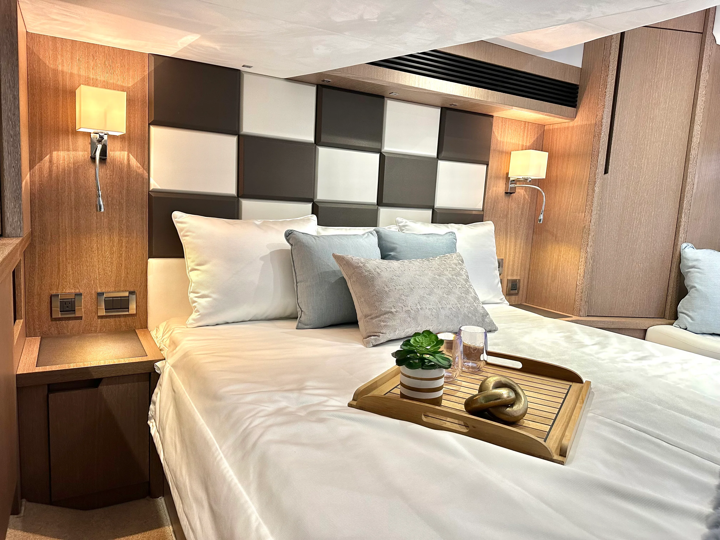 2019 Galeon 485 HTS Image Thumbnail #43