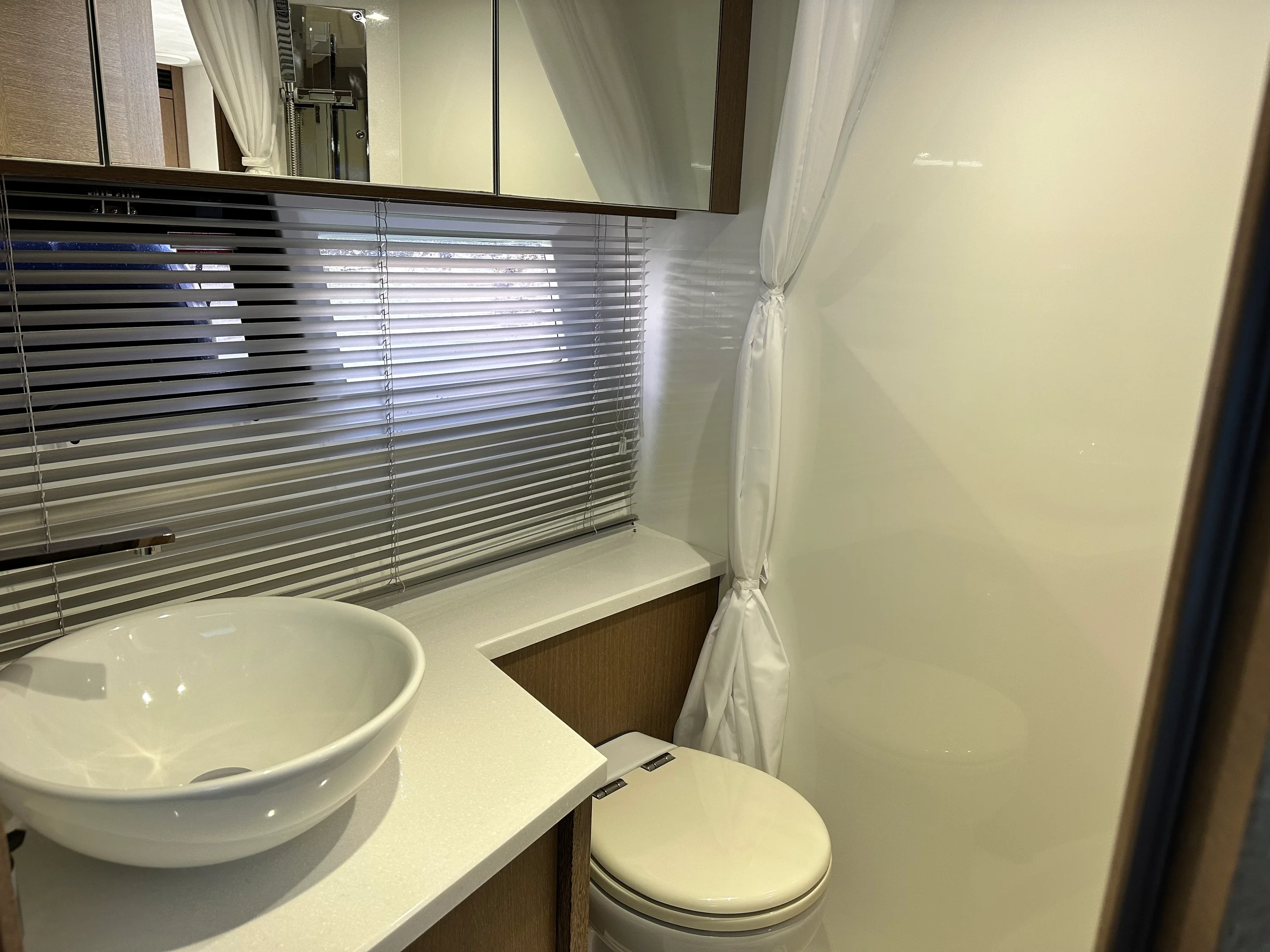 2019 Galeon 485 HTS Image Thumbnail #39