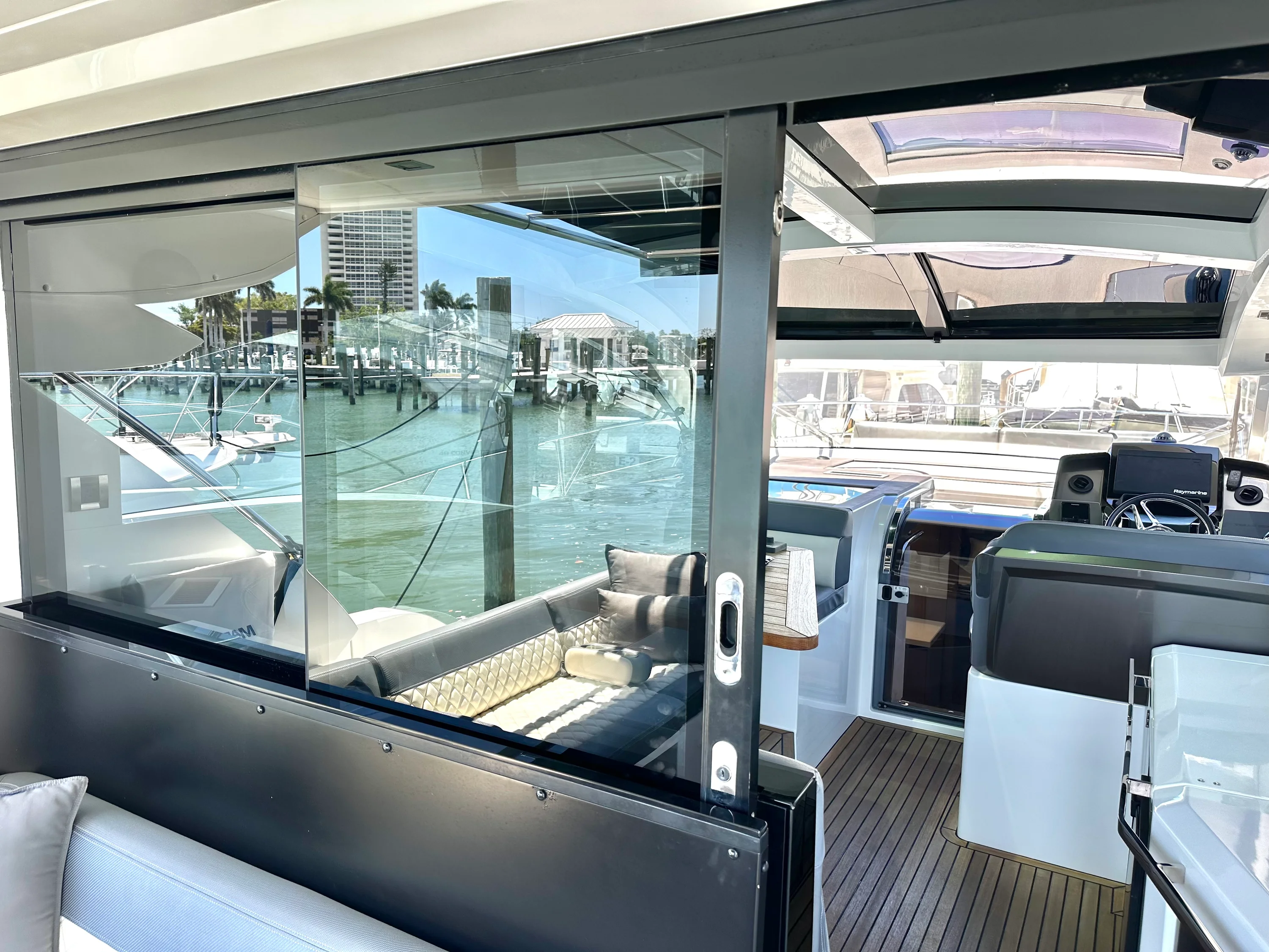 2019 Galeon 485 HTS Image Thumbnail #13