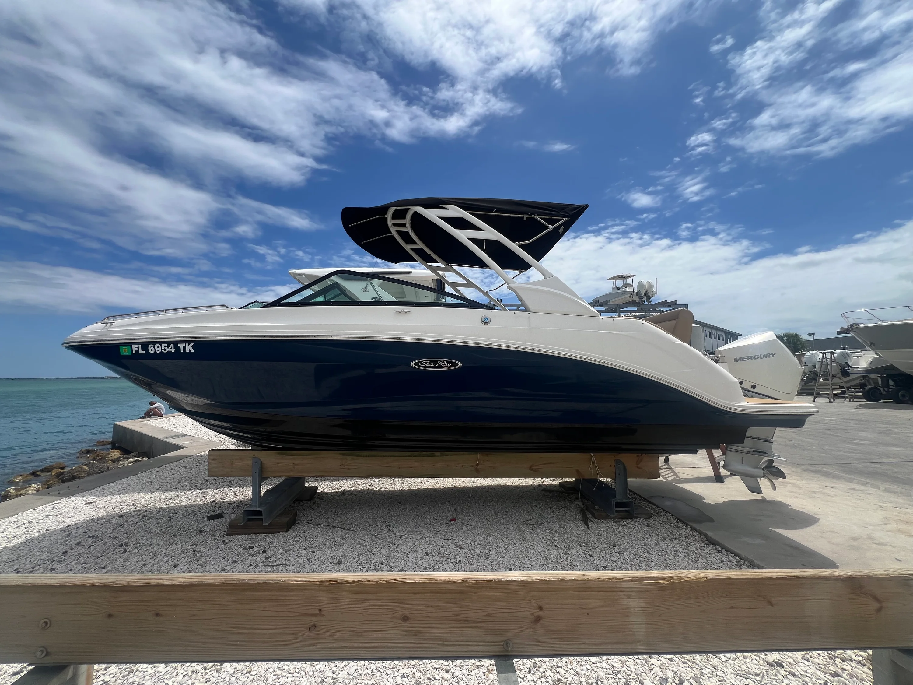 2023 Sea Ray SDX 250 Outboard Image Thumbnail #0