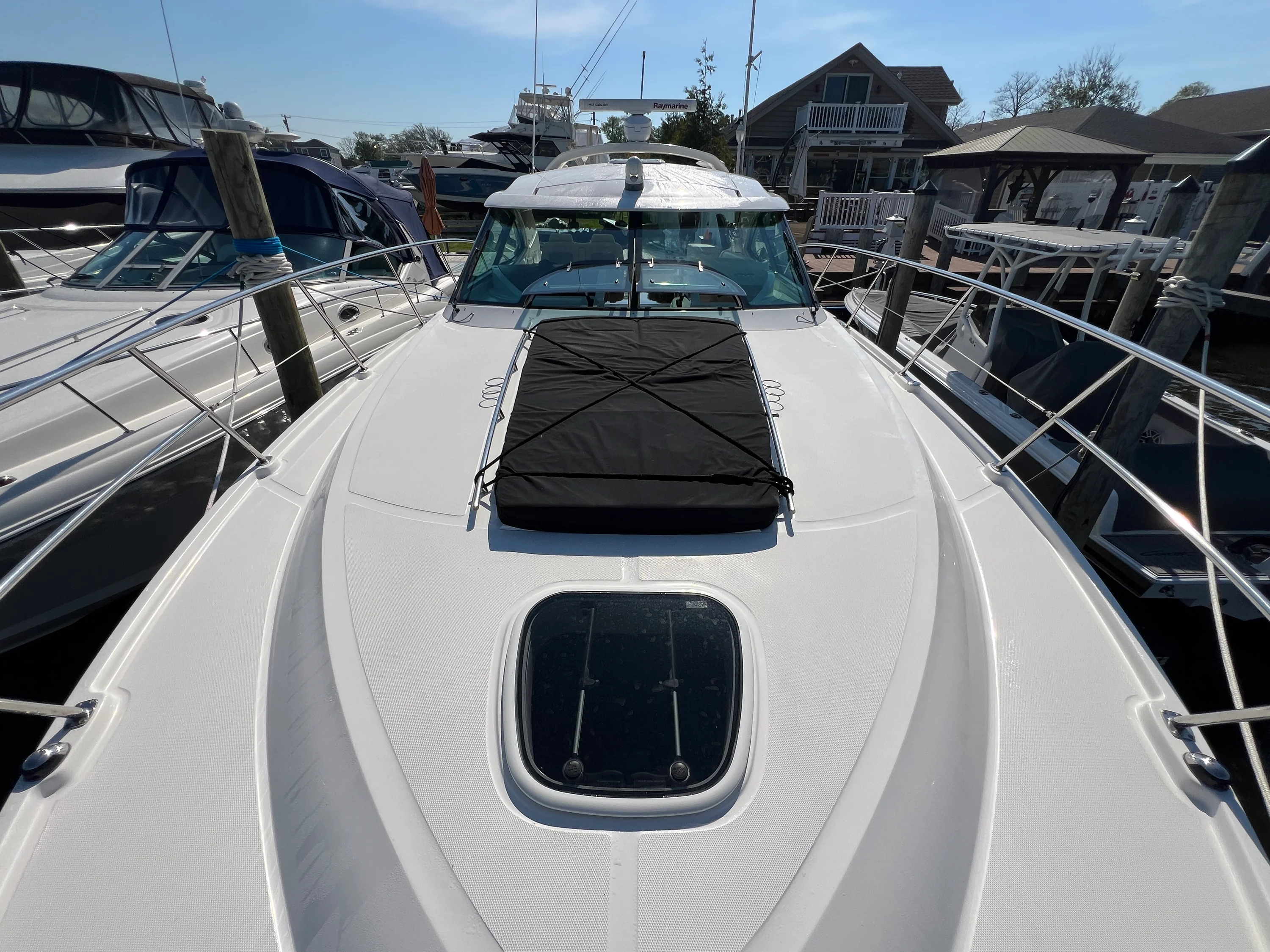 2015 Sea Ray 410 Sundancer Image Thumbnail #36