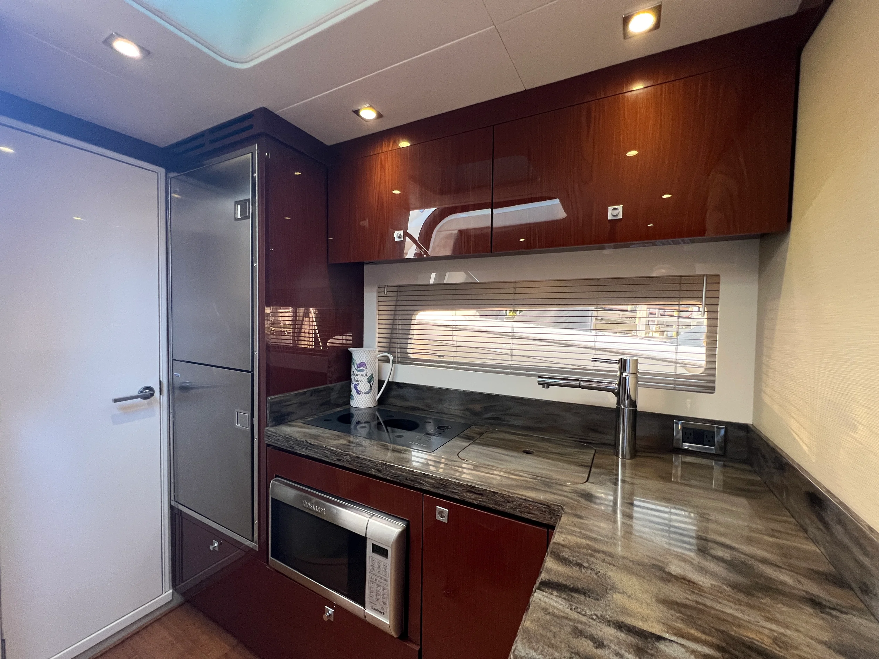 2015 Sea Ray 410 Sundancer Image Thumbnail #72