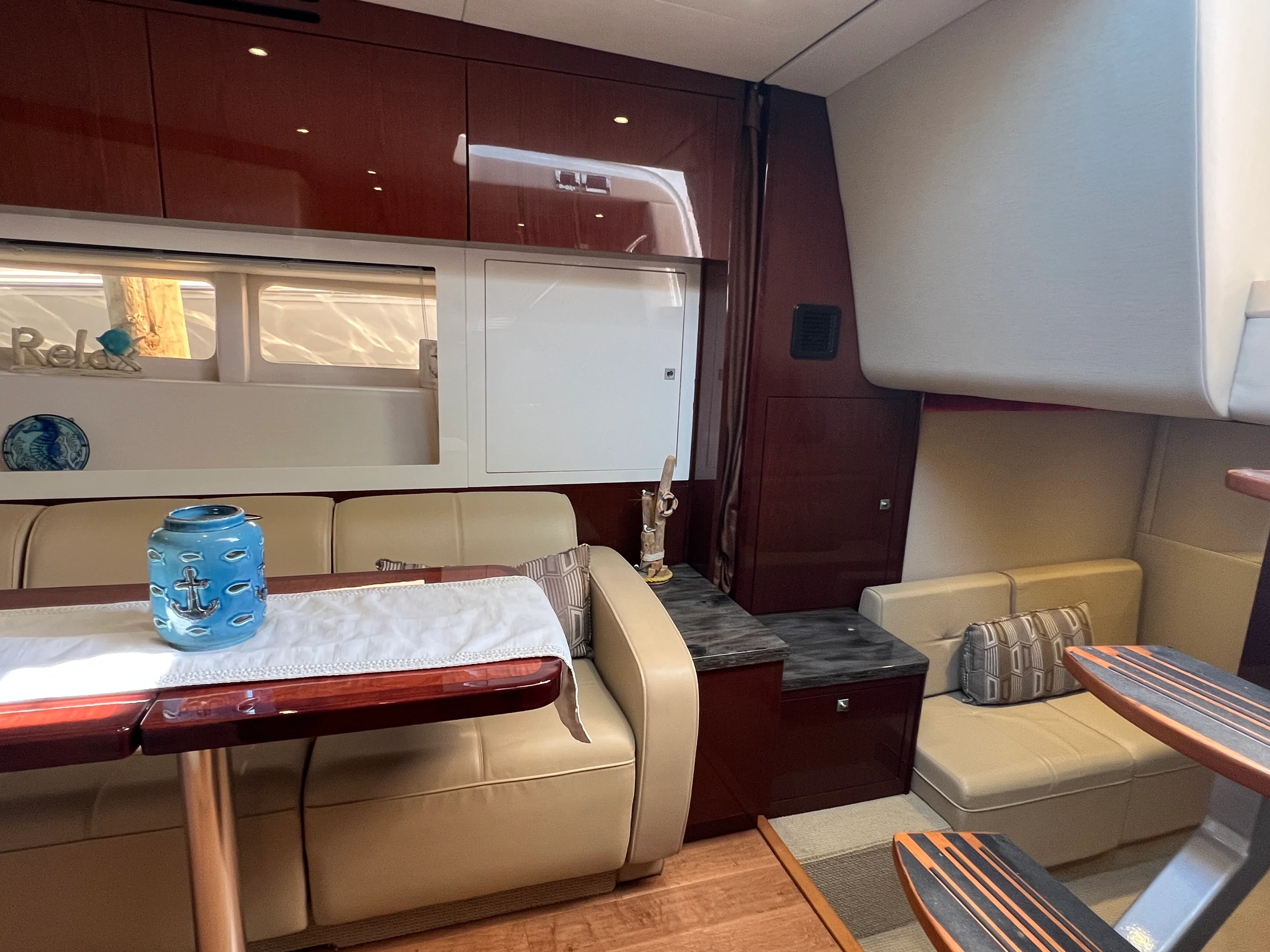 2015 Sea Ray 410 Sundancer Image Thumbnail #46