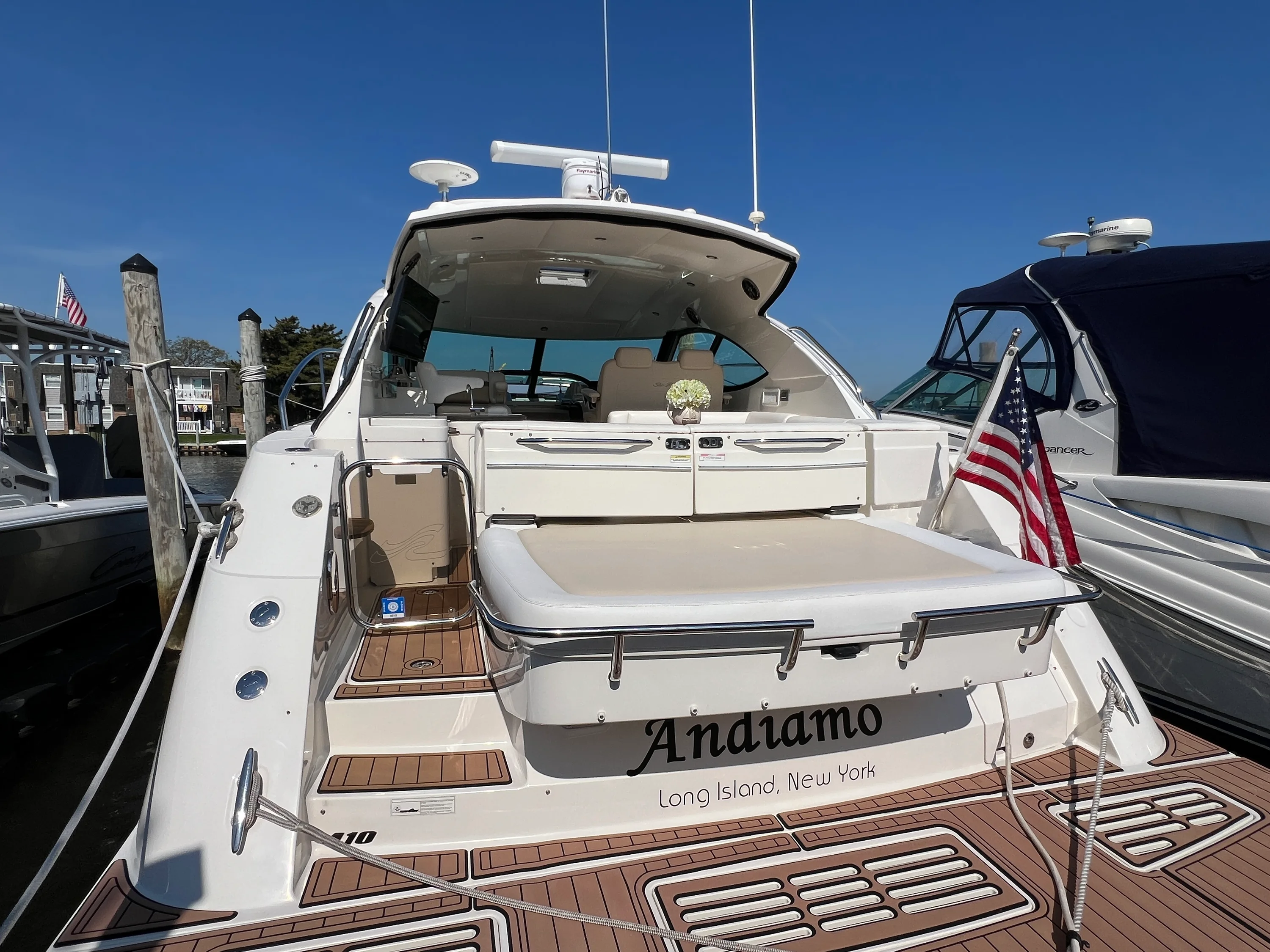 2015 Sea Ray 410 Sundancer Image Thumbnail #4