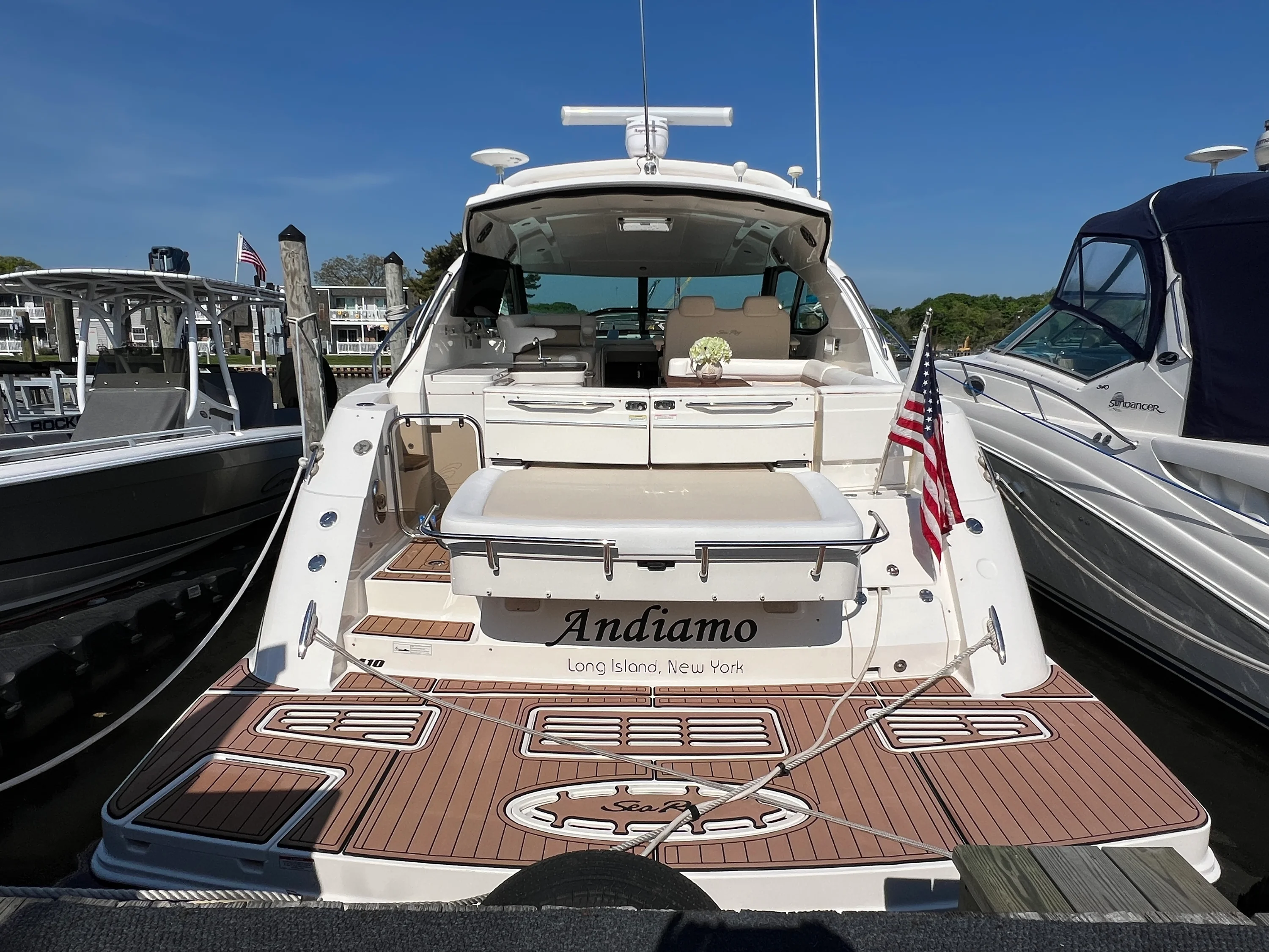 2015 Sea Ray 410 Sundancer Image Thumbnail #2