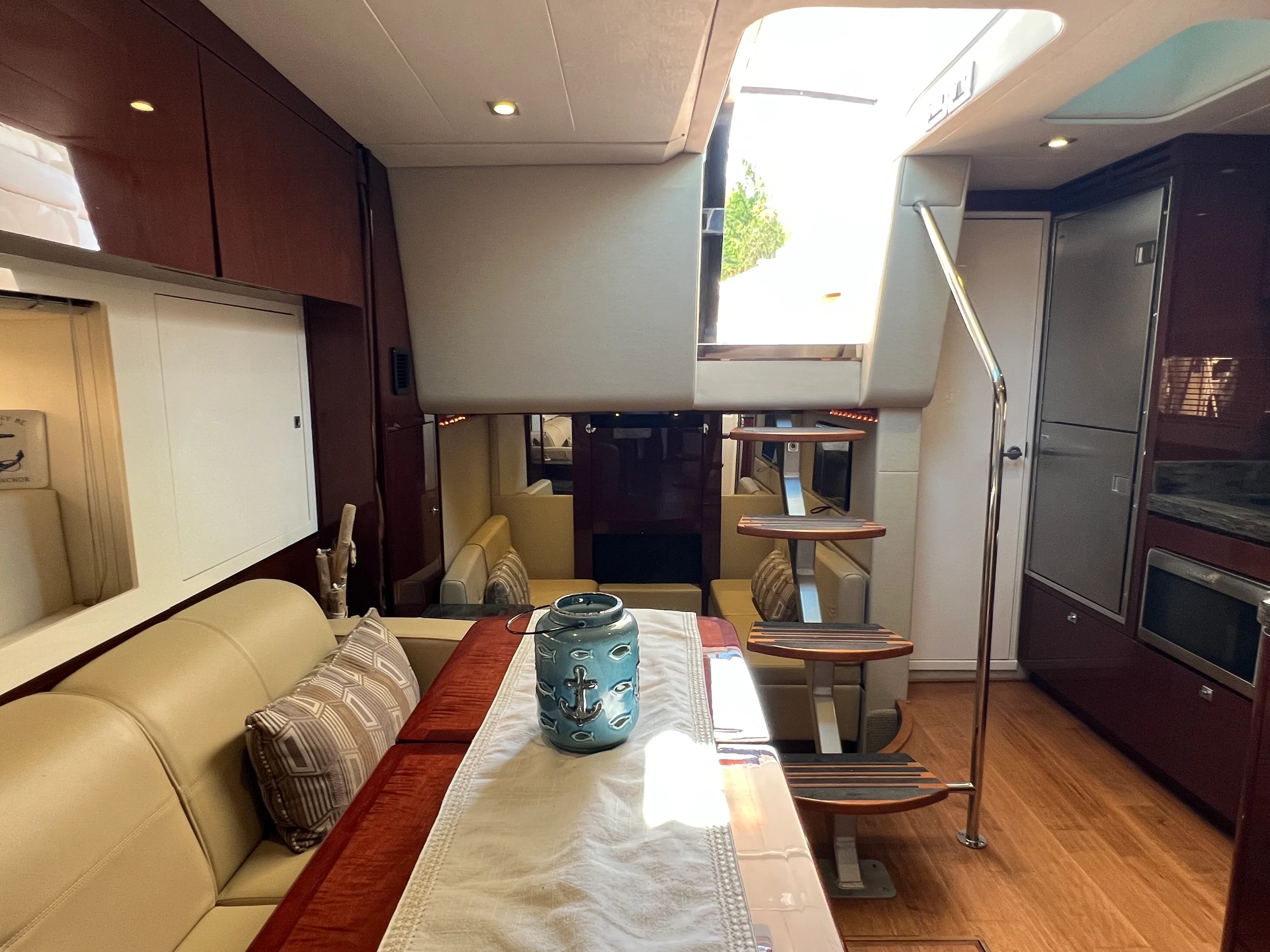 2015 Sea Ray 410 Sundancer Image Thumbnail #47