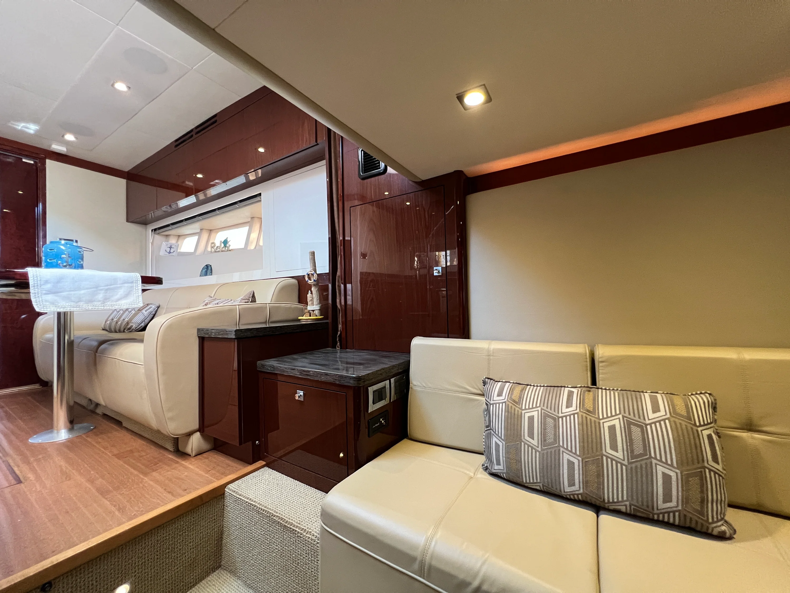 2015 Sea Ray 410 Sundancer Image Thumbnail #54