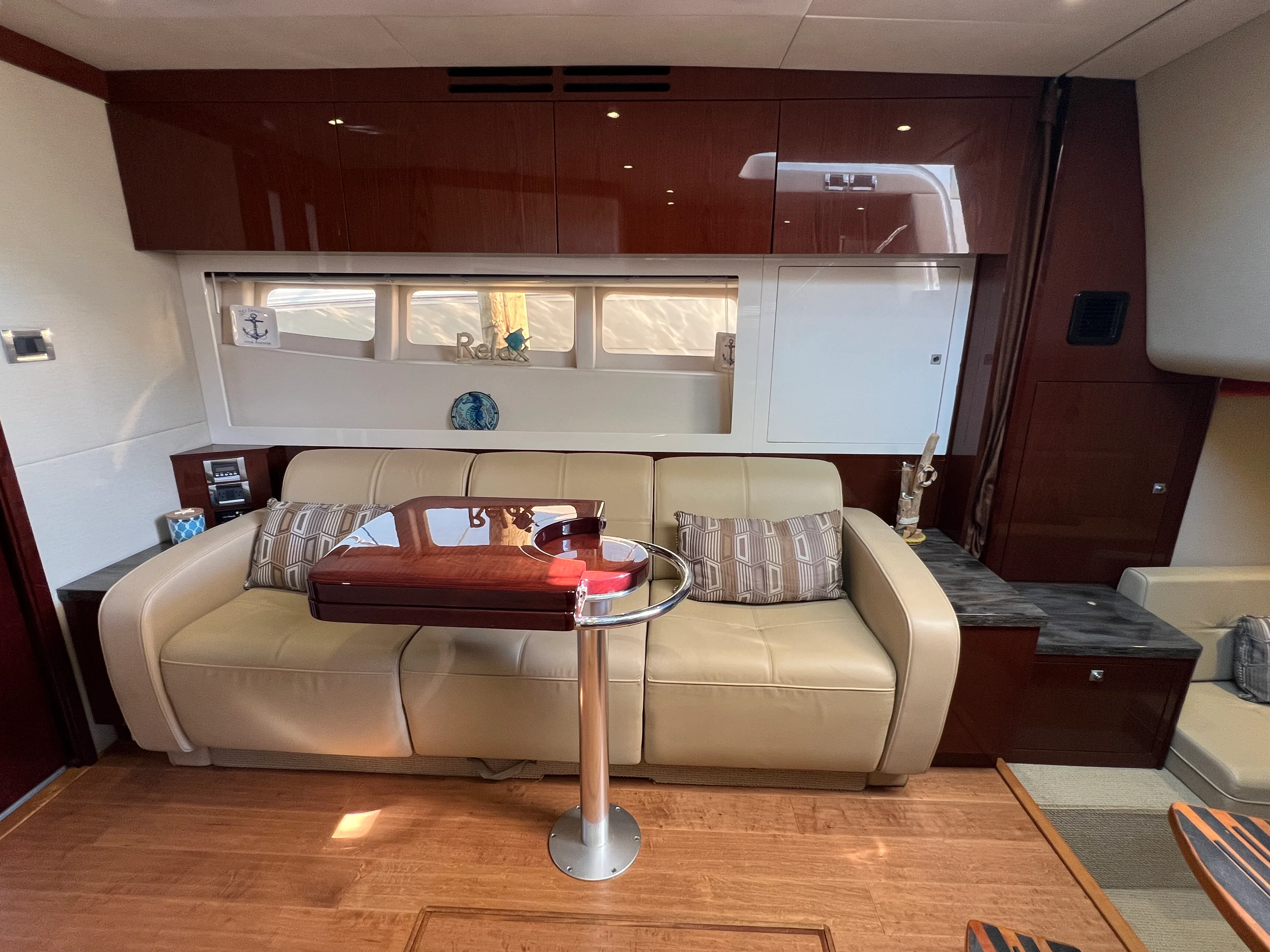 2015 Sea Ray 410 Sundancer Image Thumbnail #67