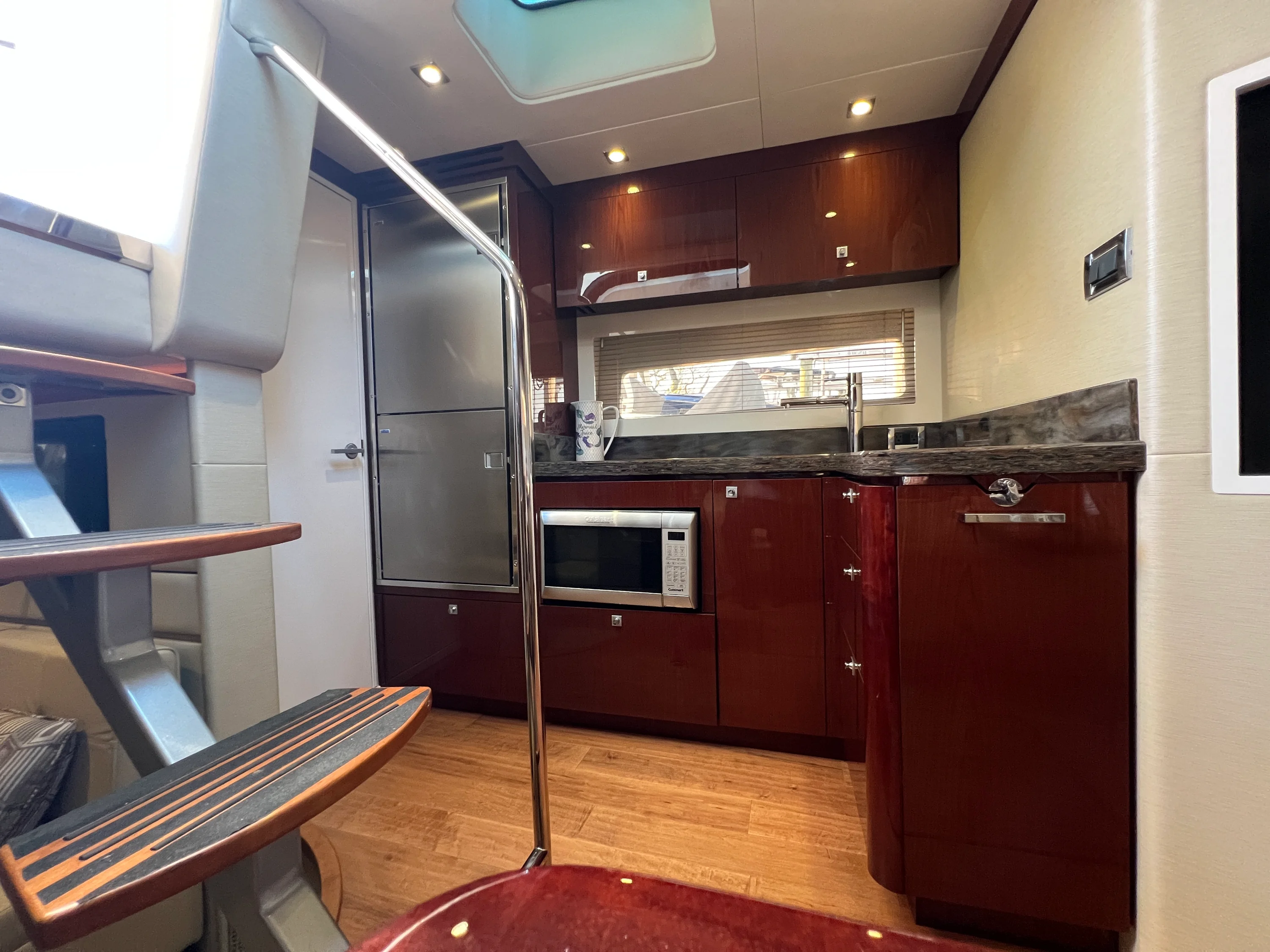 2015 Sea Ray 410 Sundancer Image Thumbnail #64