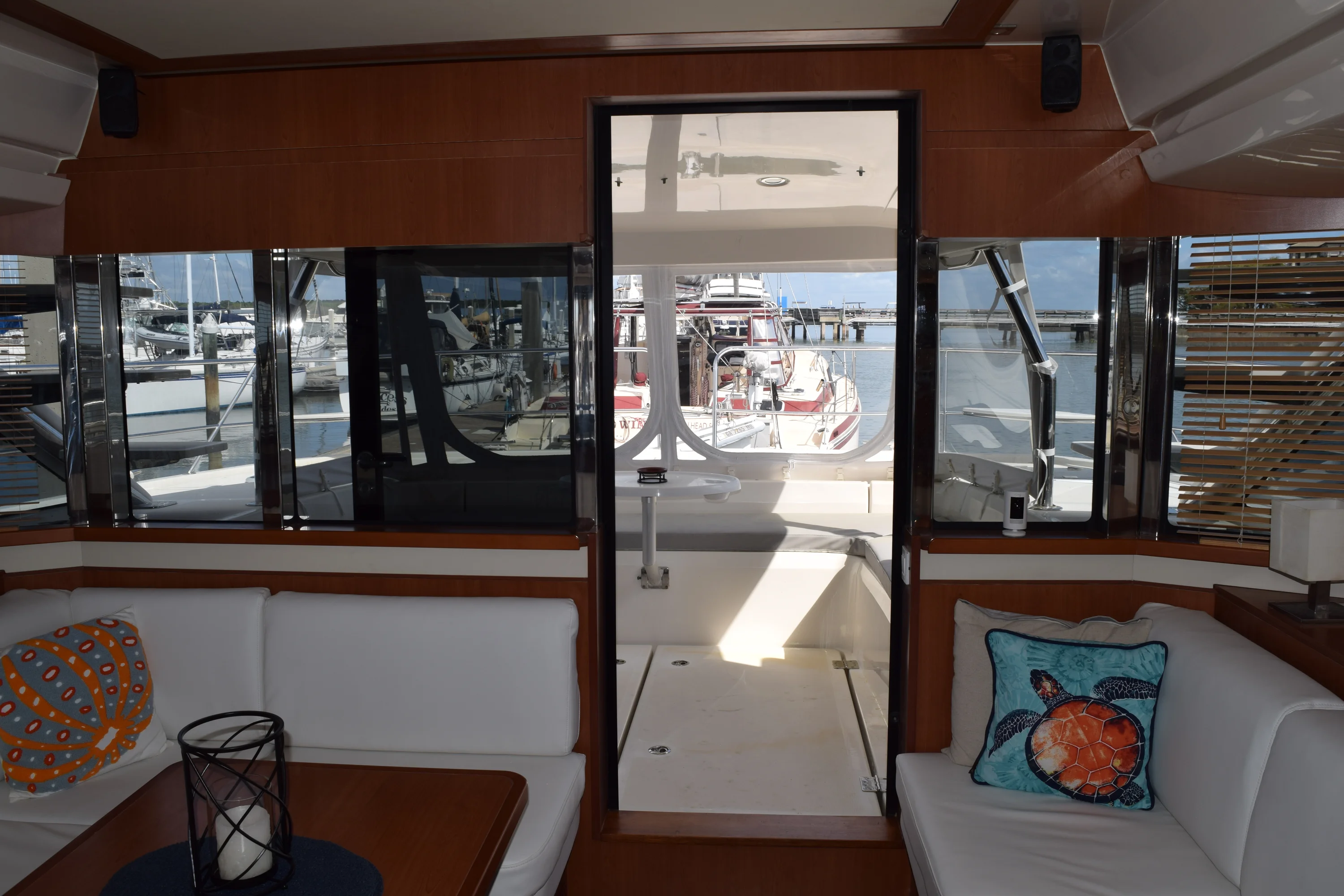 2018 Aquila 48 Image Thumbnail #19