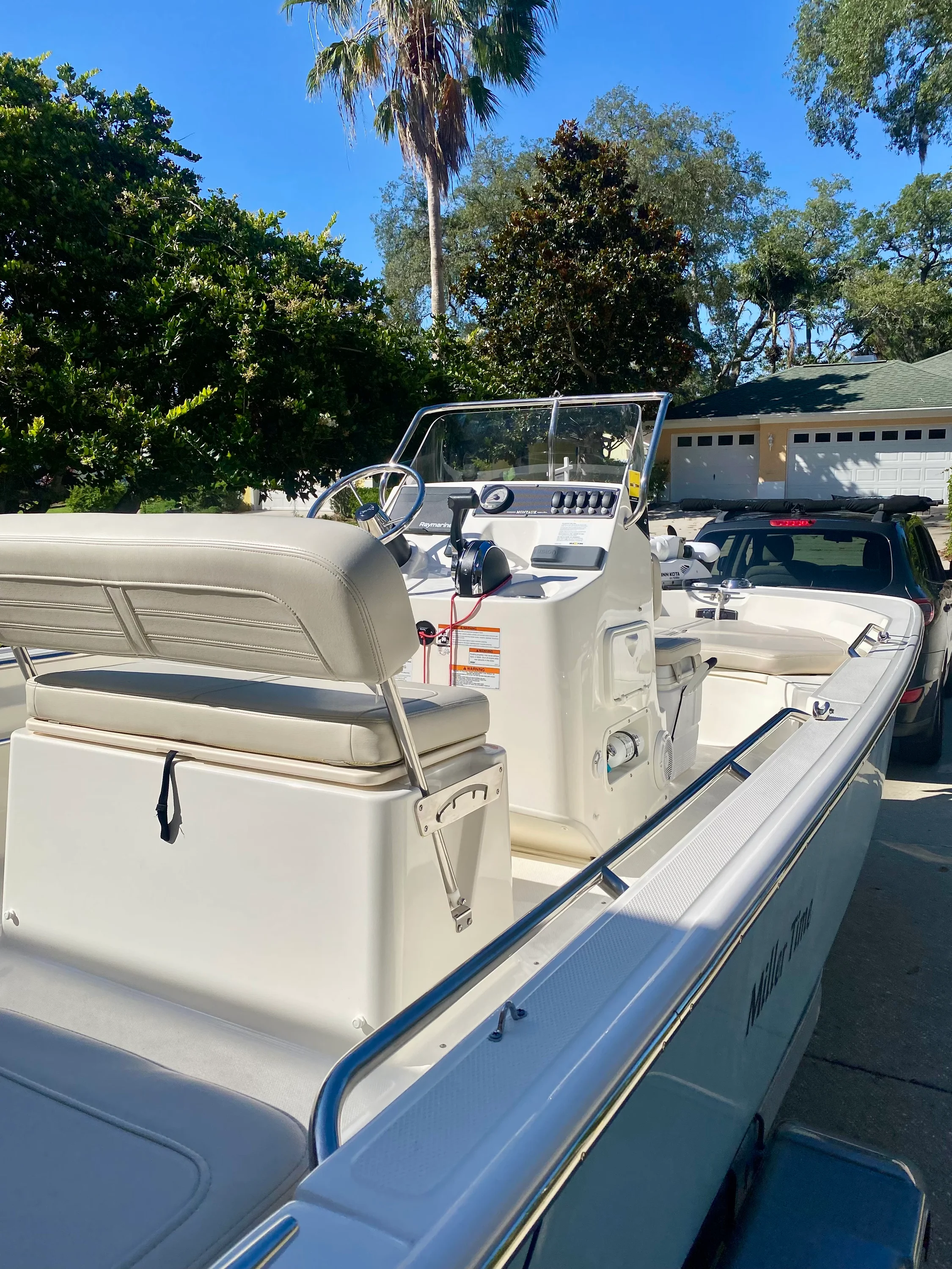 2022 Boston Whaler 170 MONTAUK Image Thumbnail #3