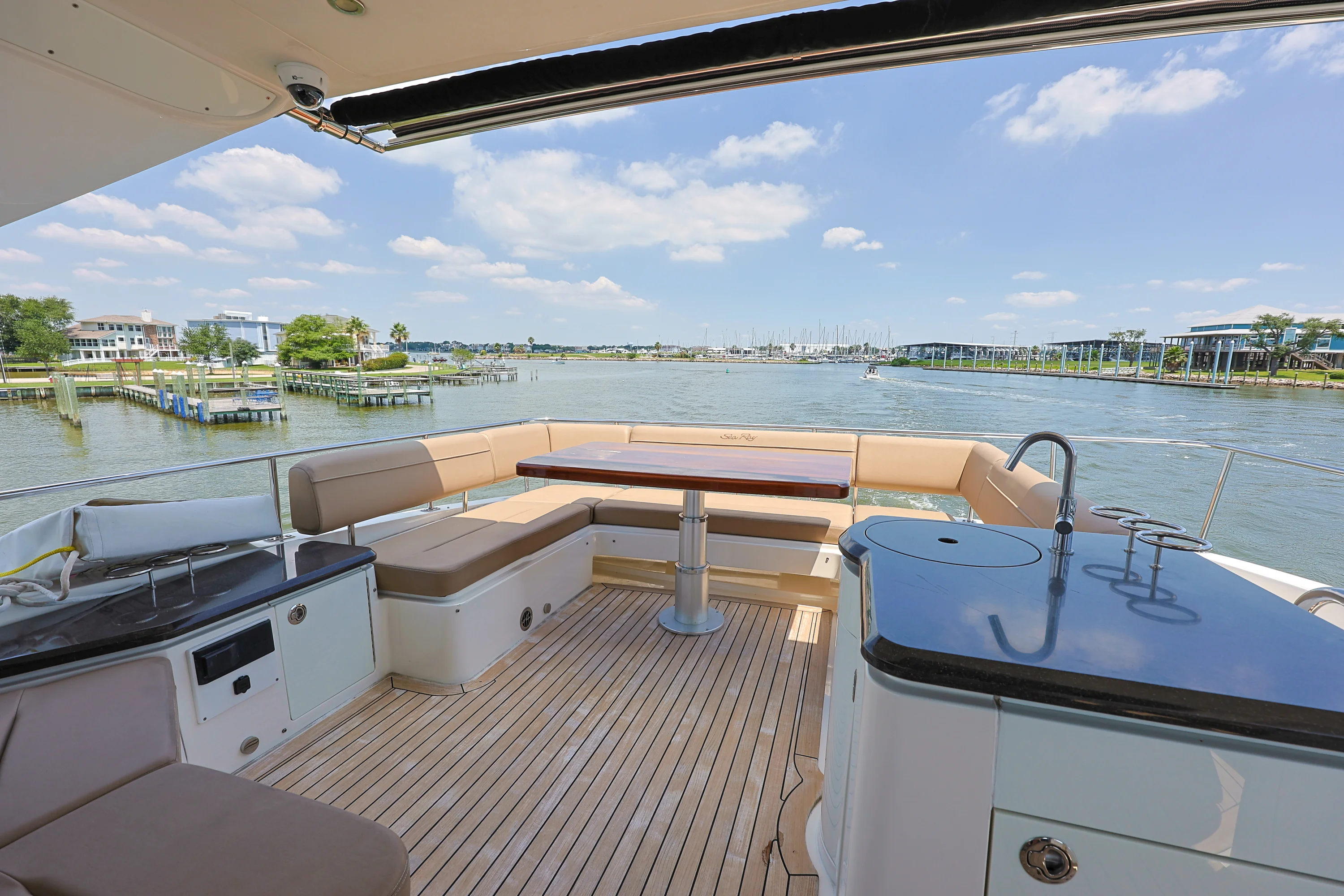 2017 Sea Ray L650 Fly Image Thumbnail #15