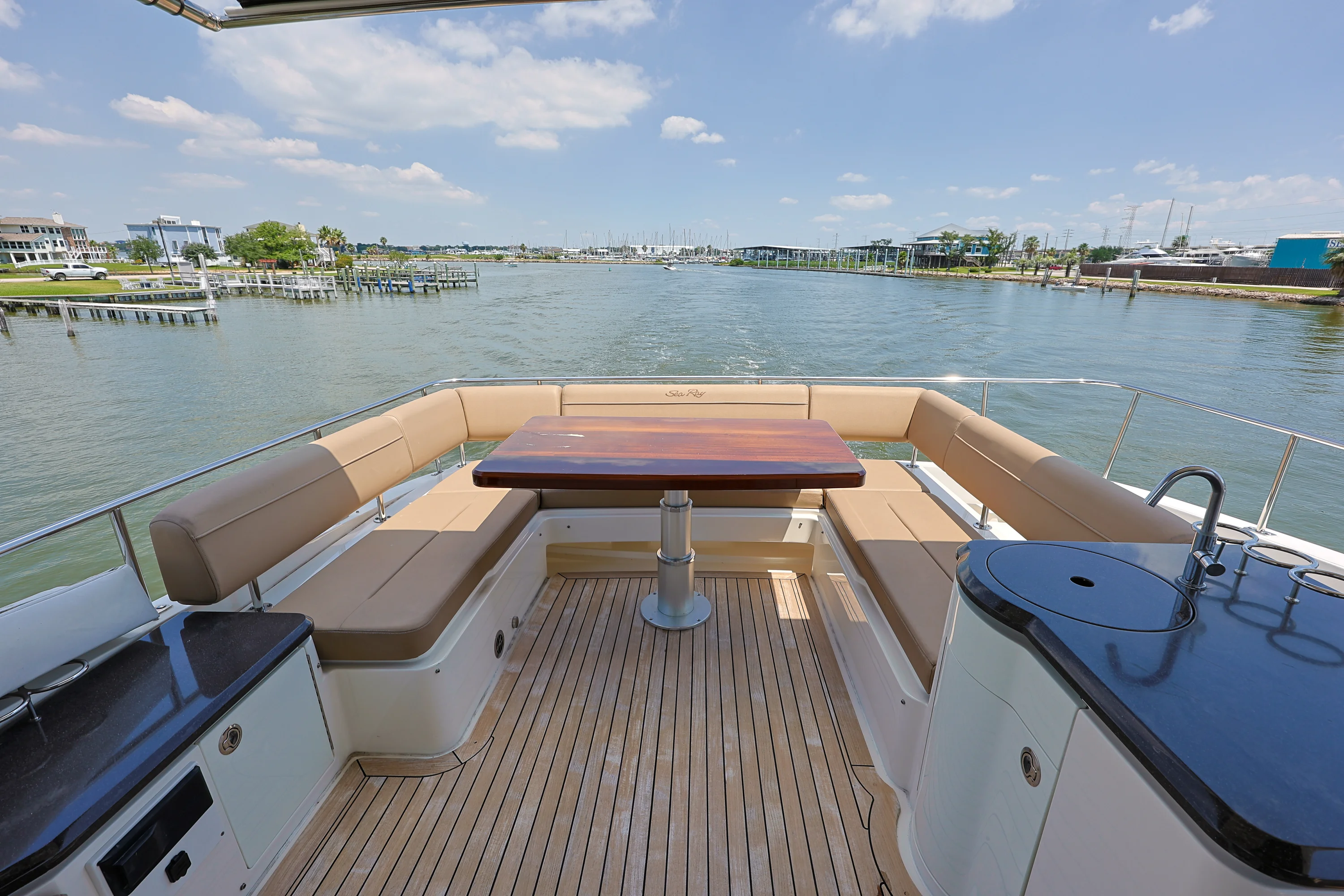 2017 Sea Ray L650 Fly Image Thumbnail #16
