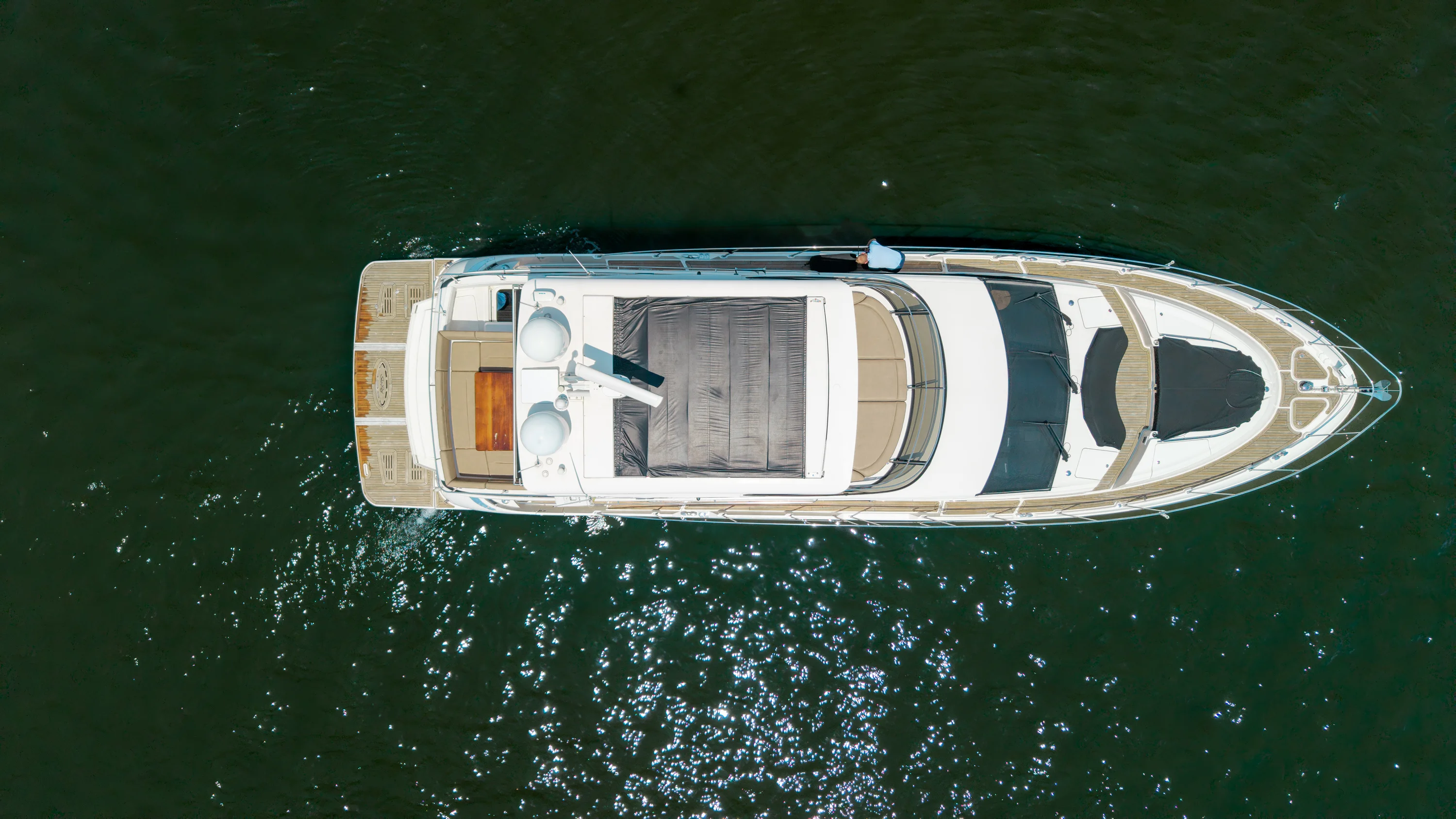 2017 Sea Ray L650 Fly Image Thumbnail #3