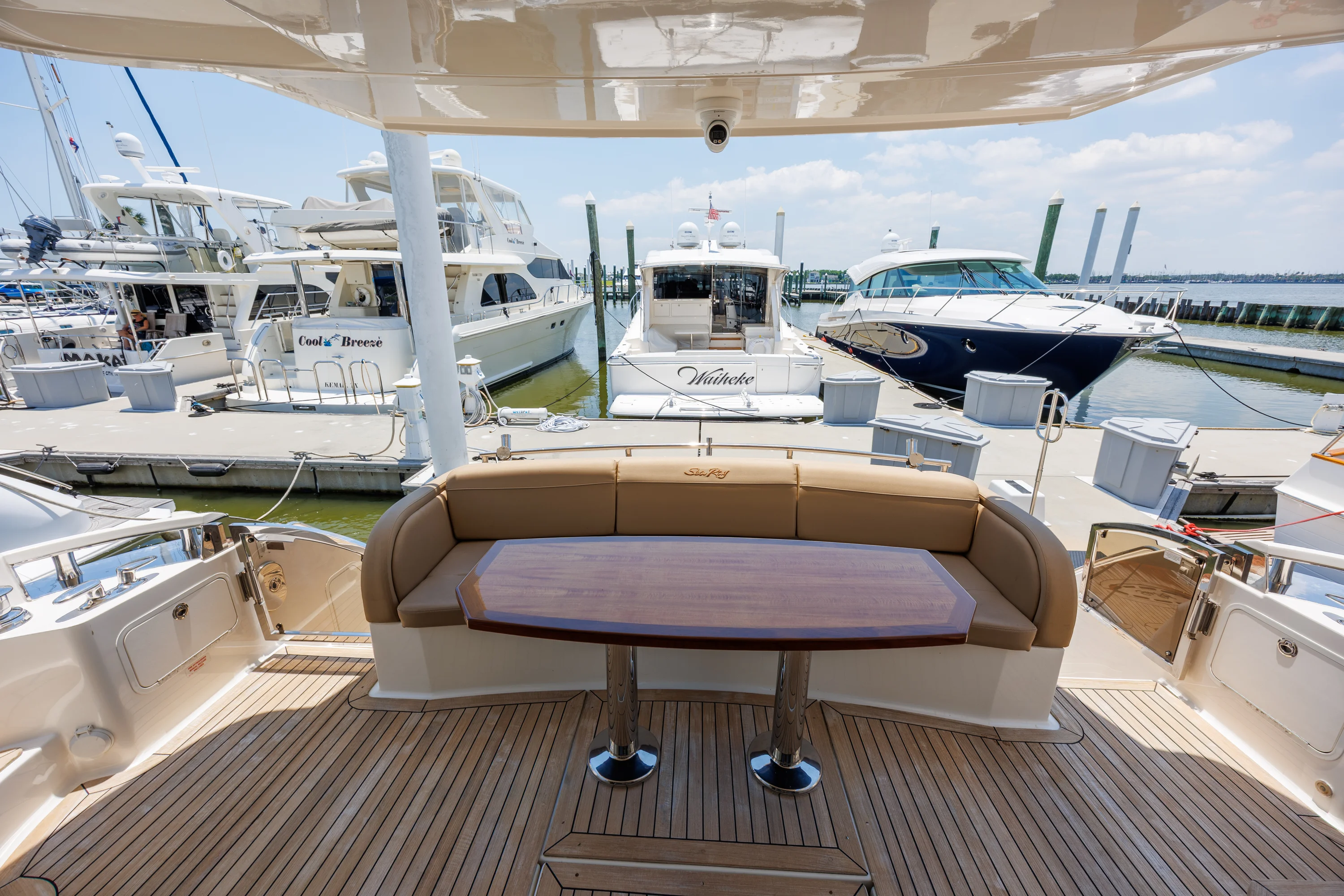 2017 Sea Ray L650 Fly Image Thumbnail #21