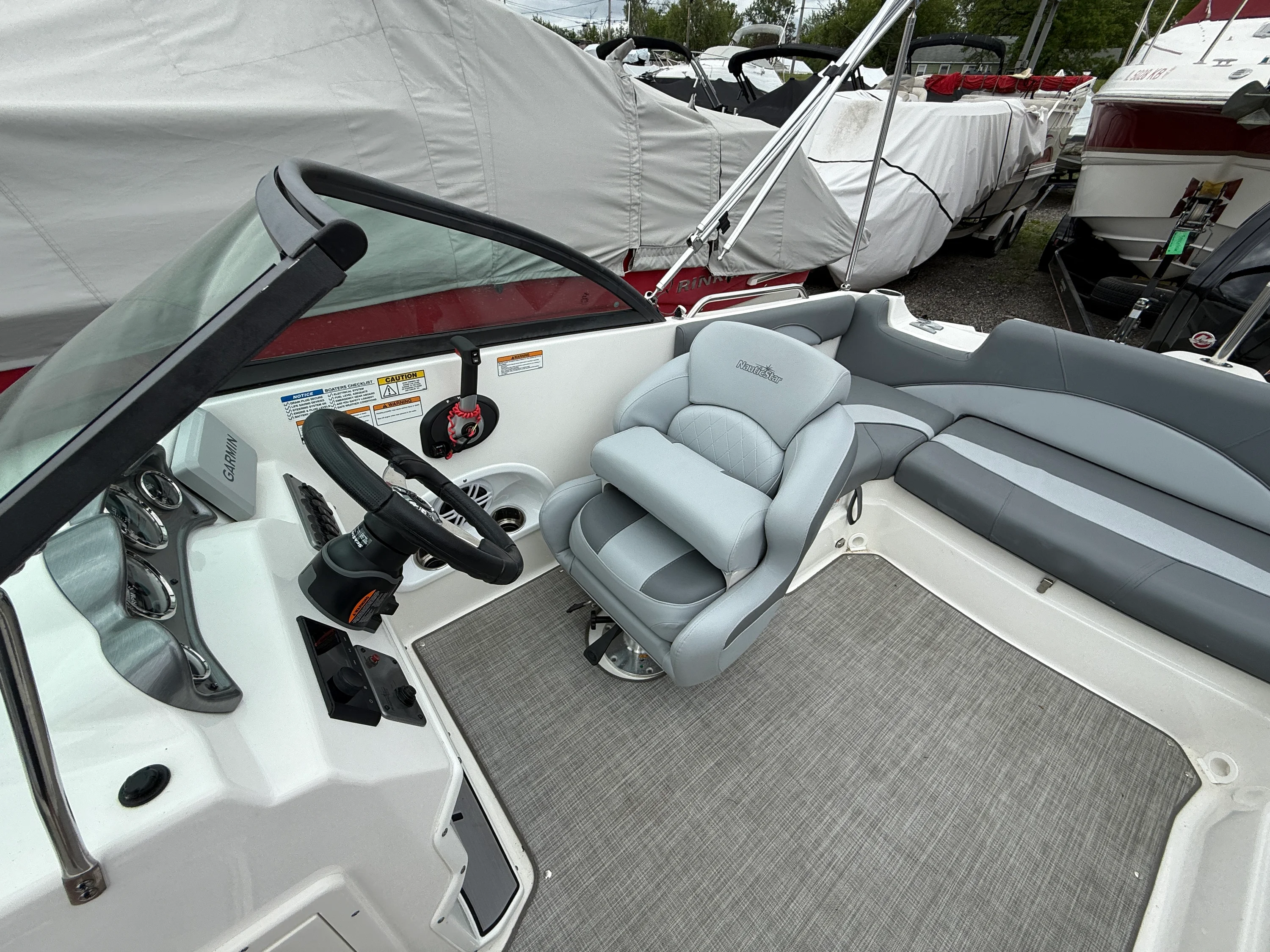 2023 NauticStar 203 DC Image Thumbnail #9