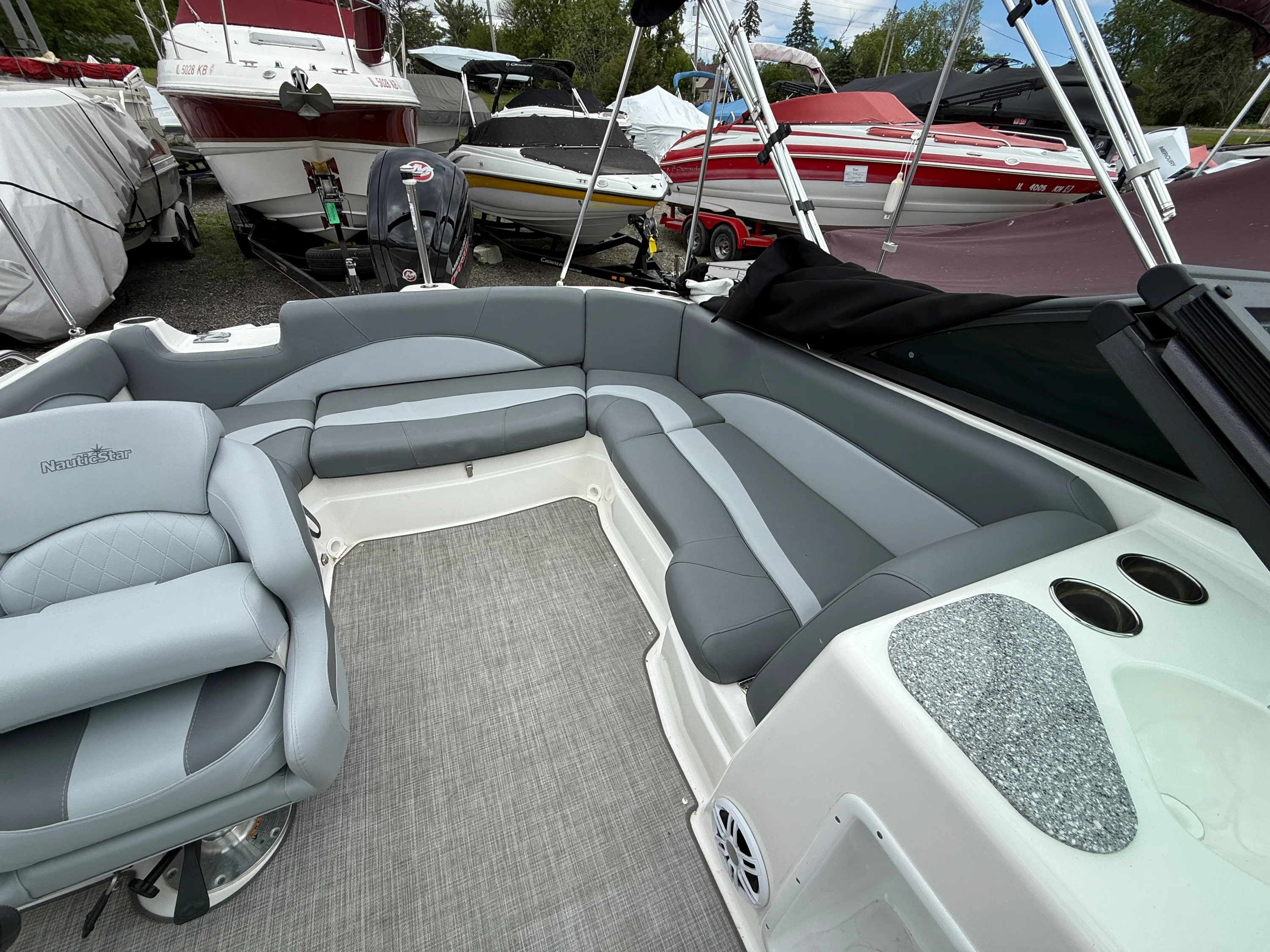 2023 NauticStar 203 DC Image Thumbnail #8